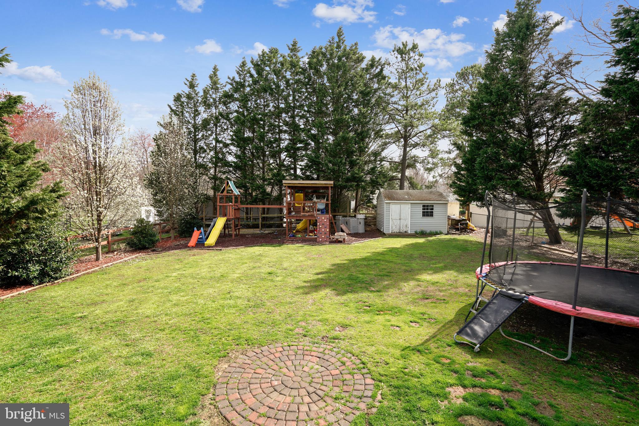 CLOVERFIELDS - Residential