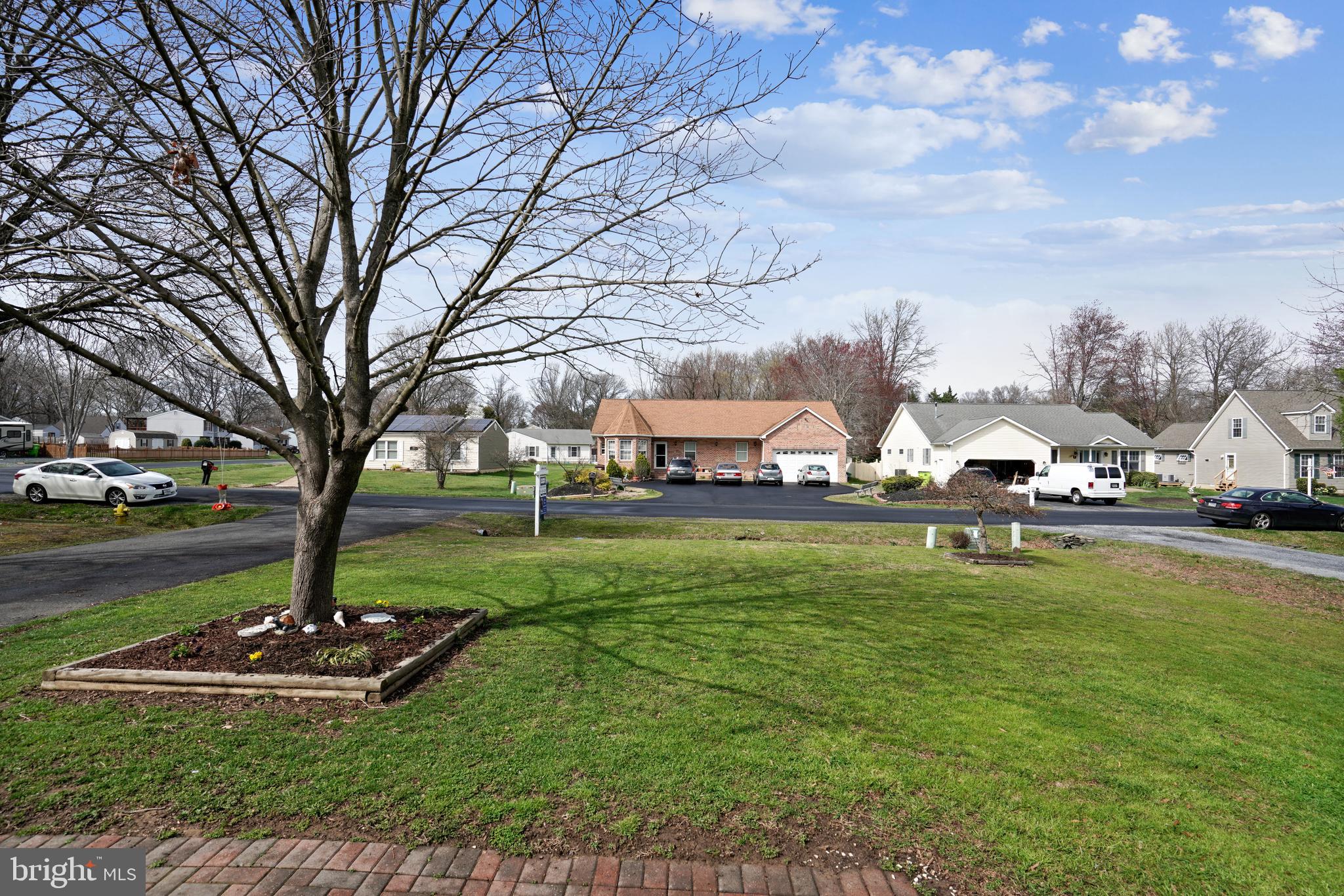 CLOVERFIELDS - Residential