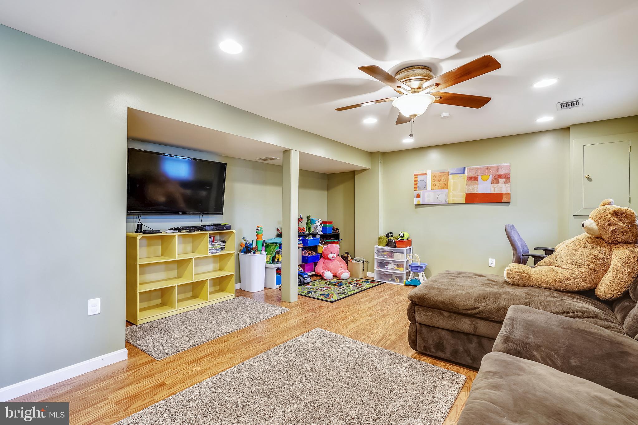 CLOVERFIELDS - Residential