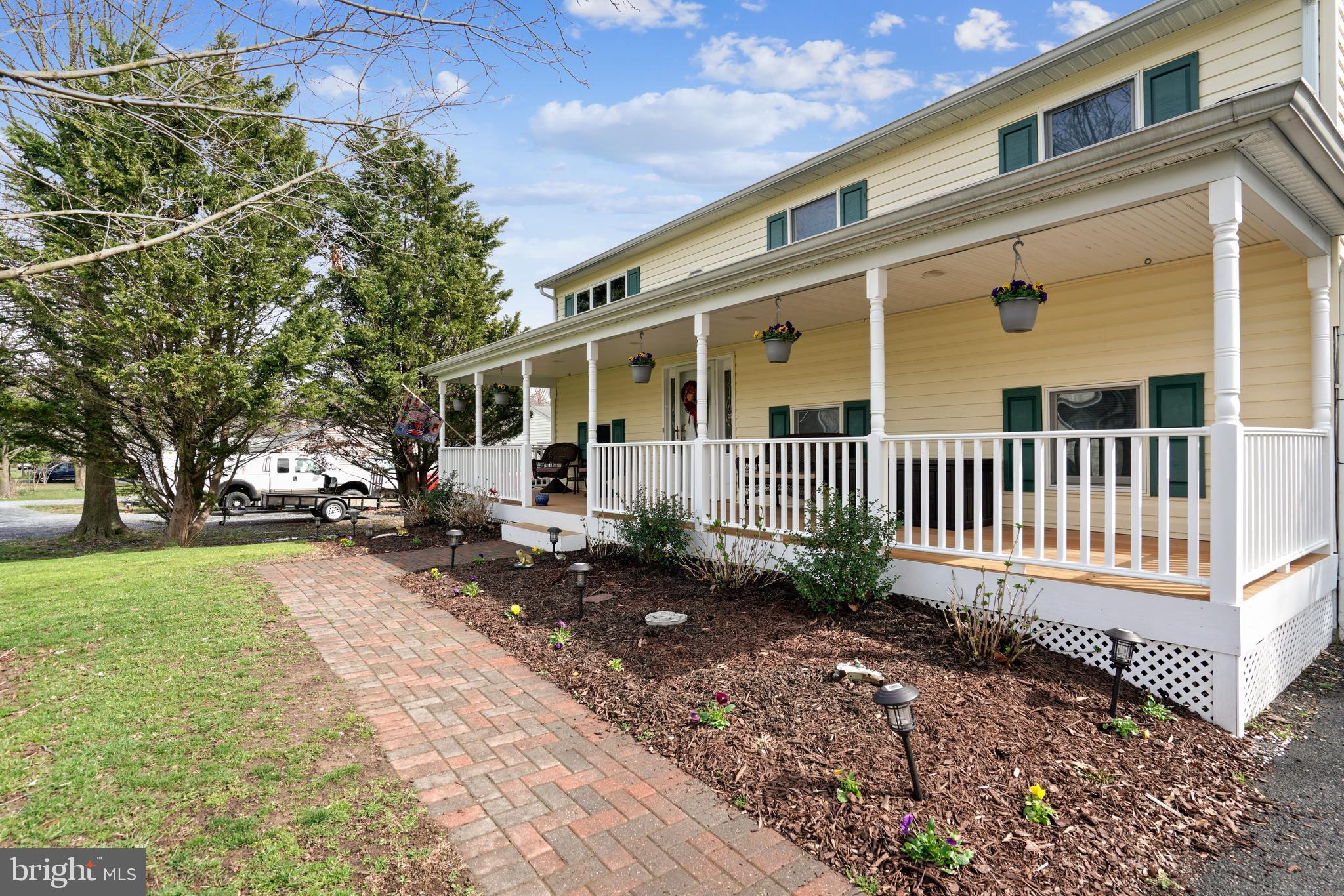 CLOVERFIELDS - Residential