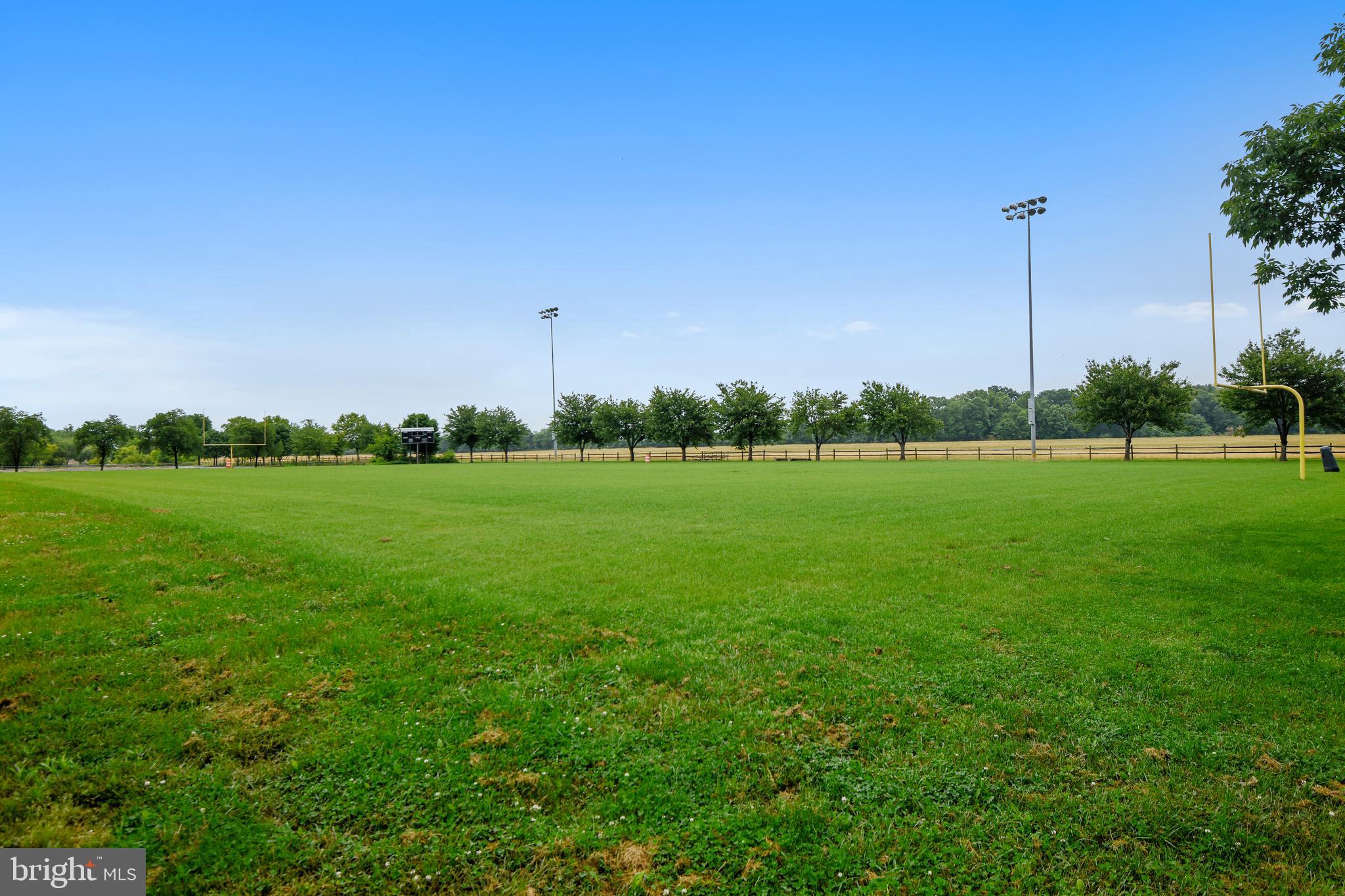 CLOVERFIELDS - Residential