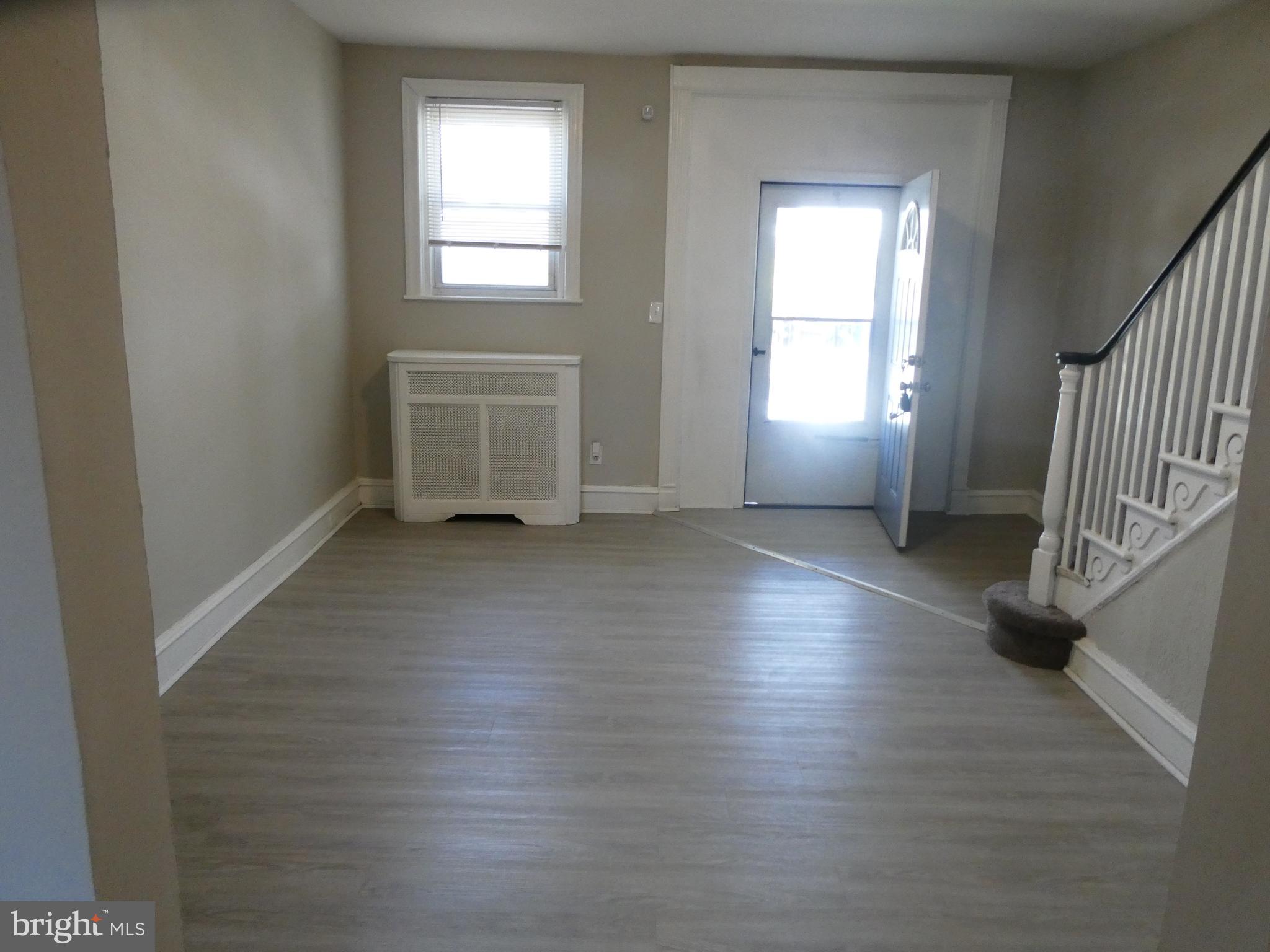 LAWNCREST - Residential