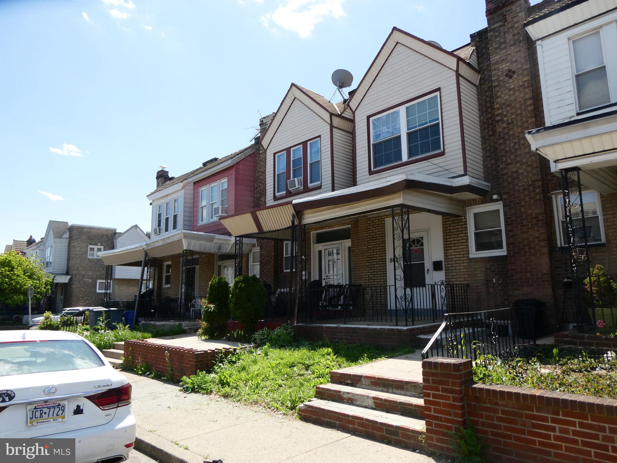 LAWNCREST - Residential