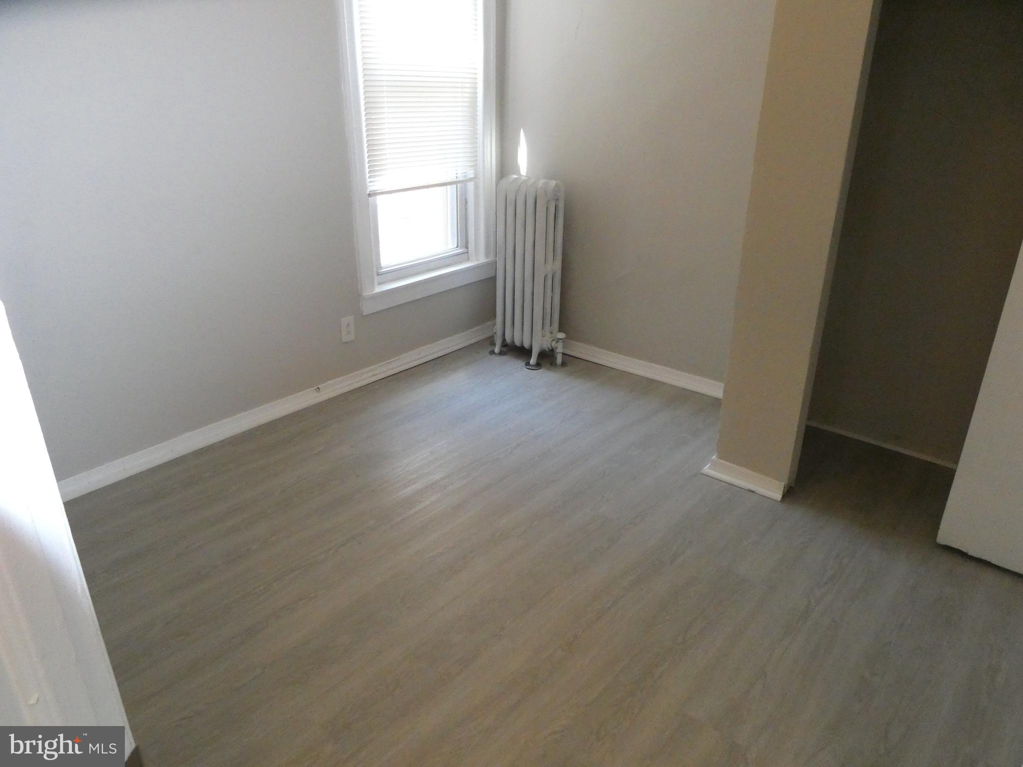 LAWNCREST - Residential