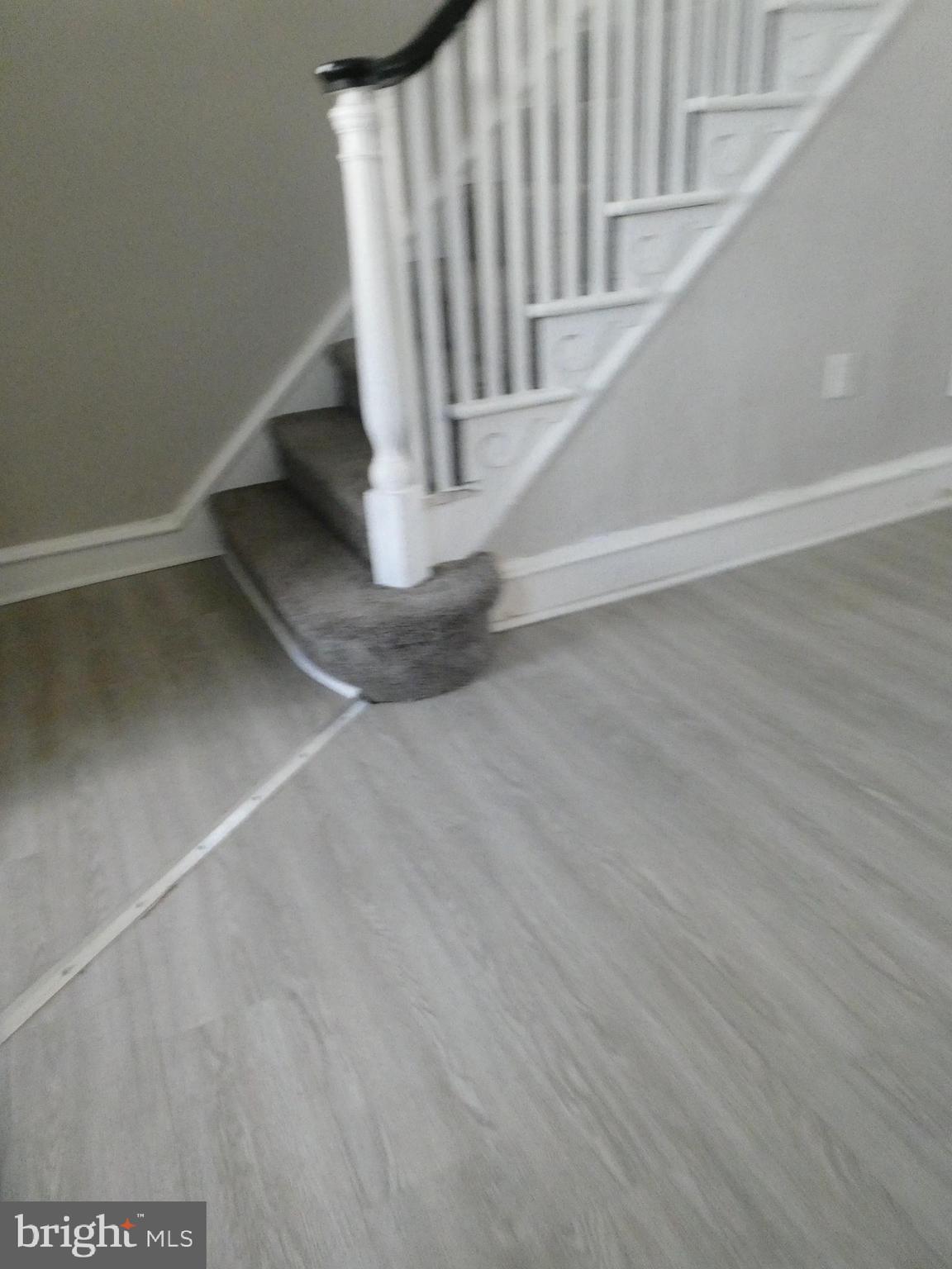 LAWNCREST - Residential