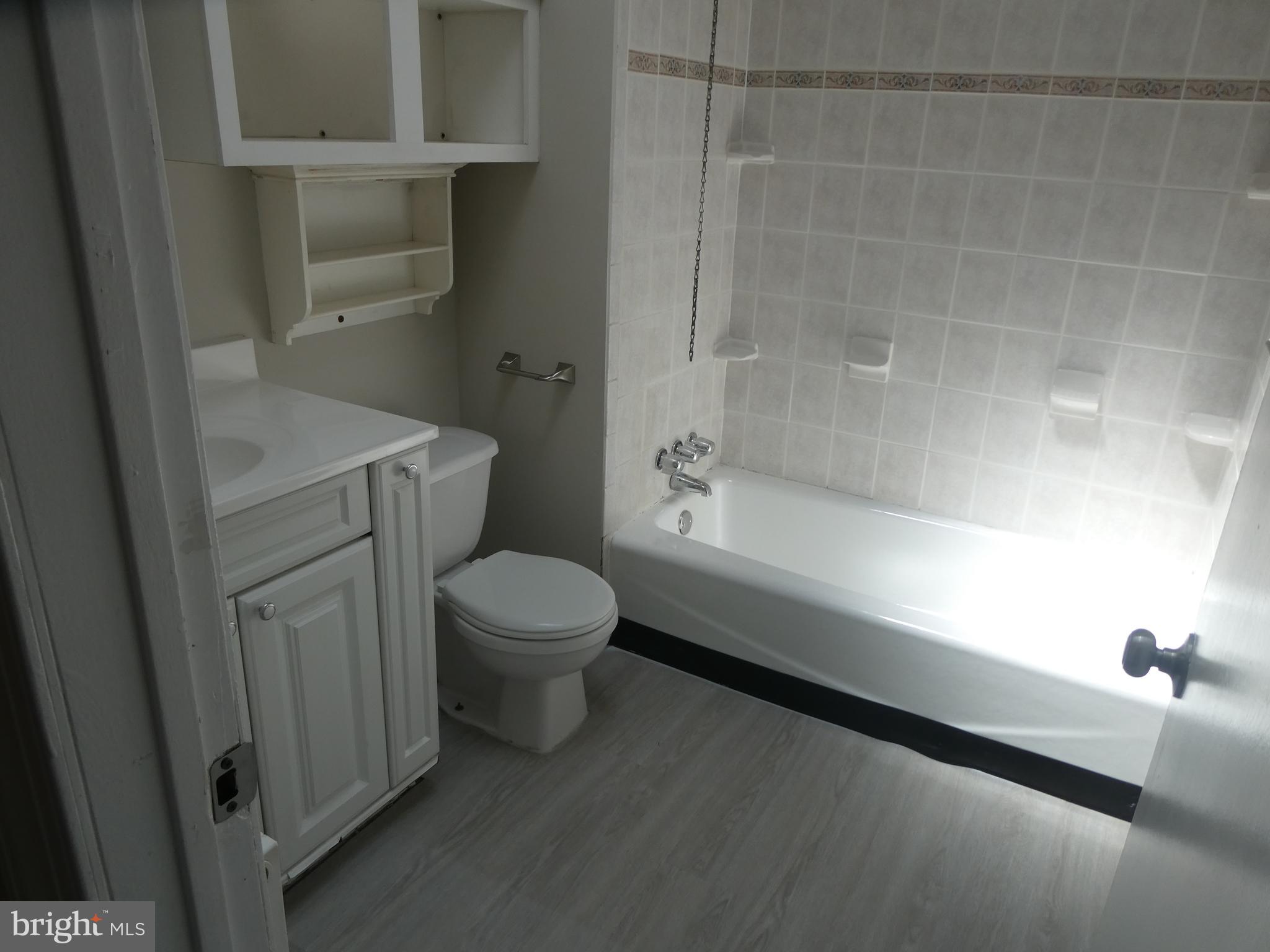 LAWNCREST - Residential