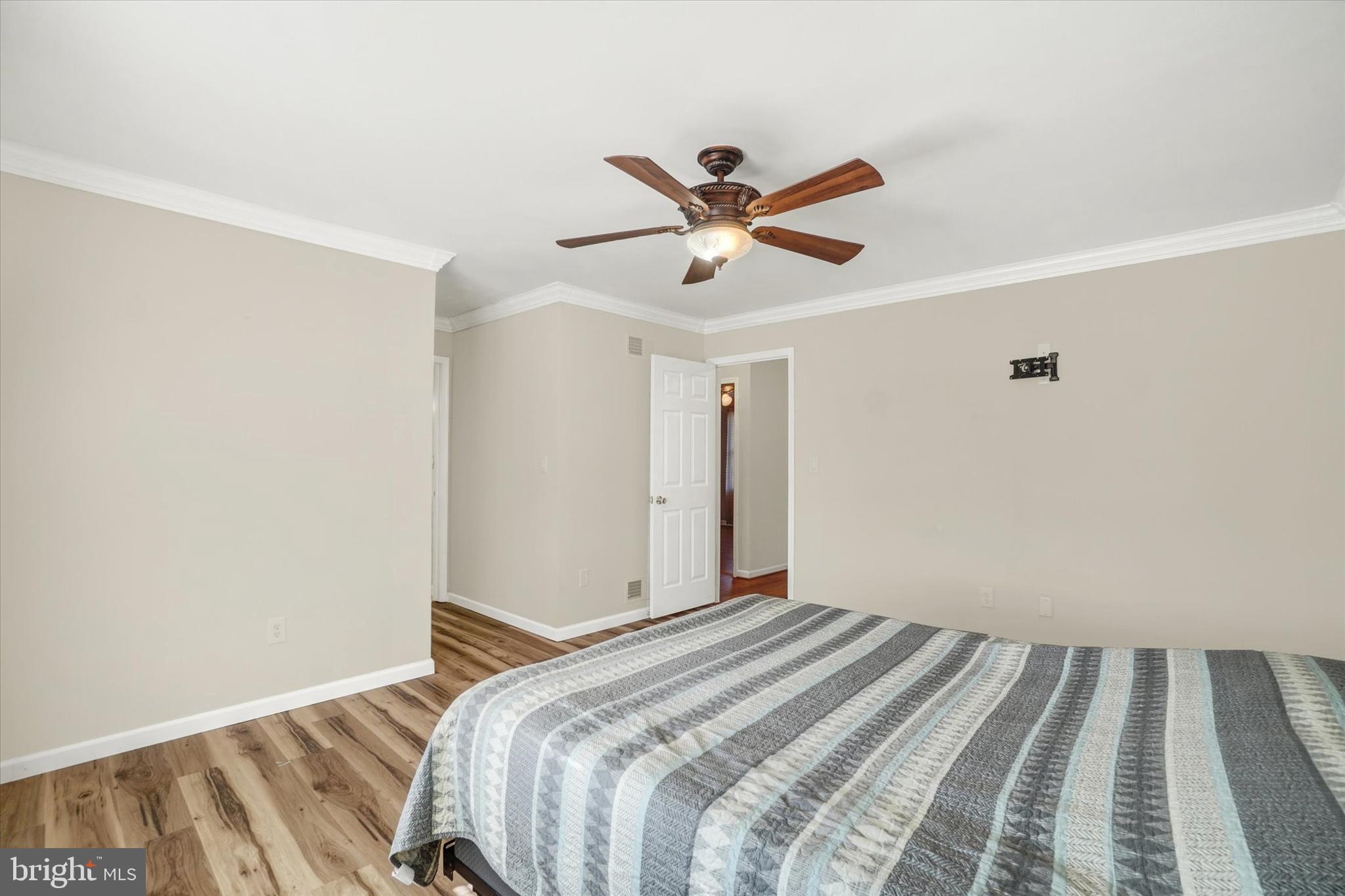 STEWARTSTOWN STATION - Residential