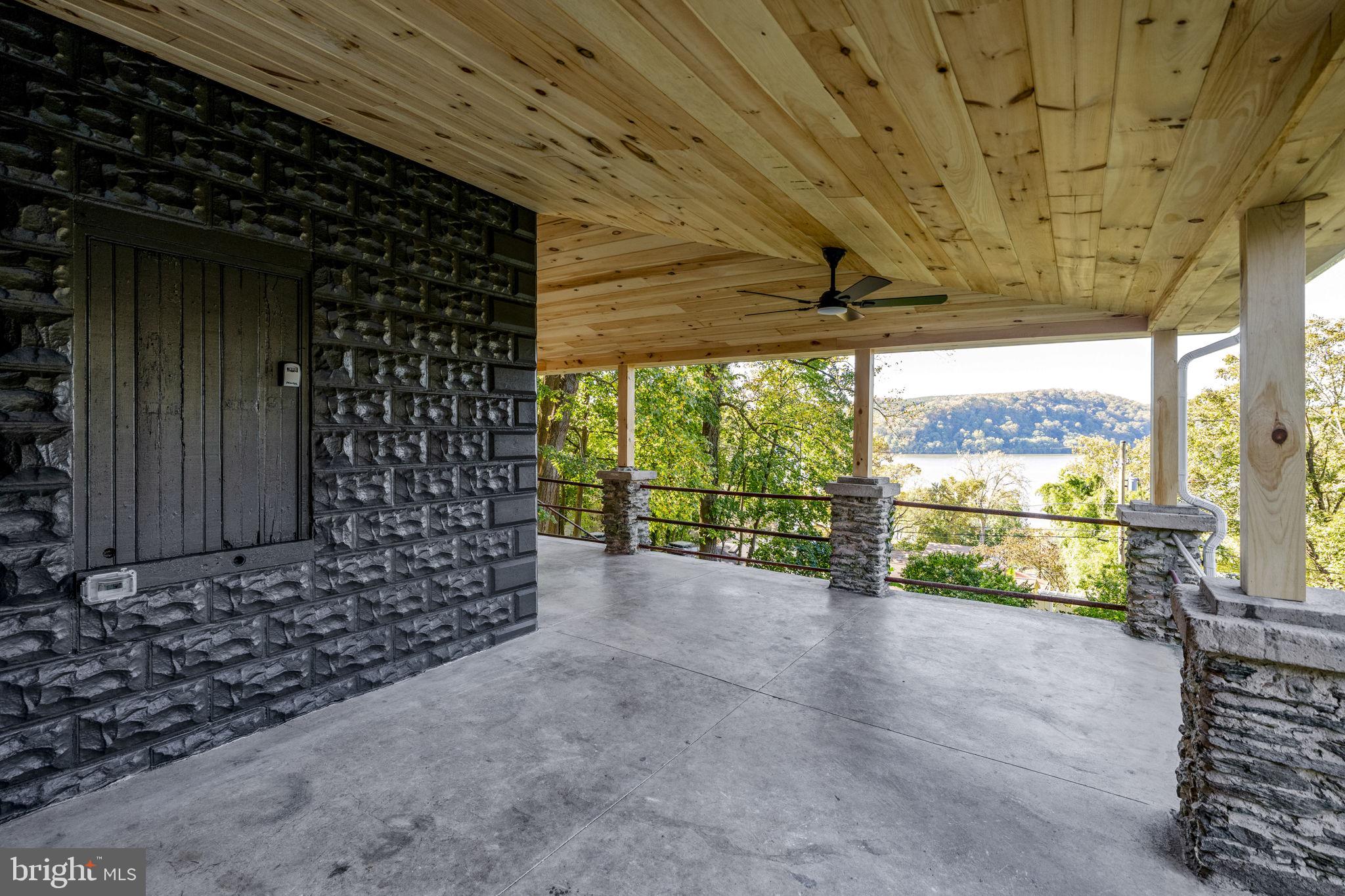 25 LAKE ALDRED TERRACE