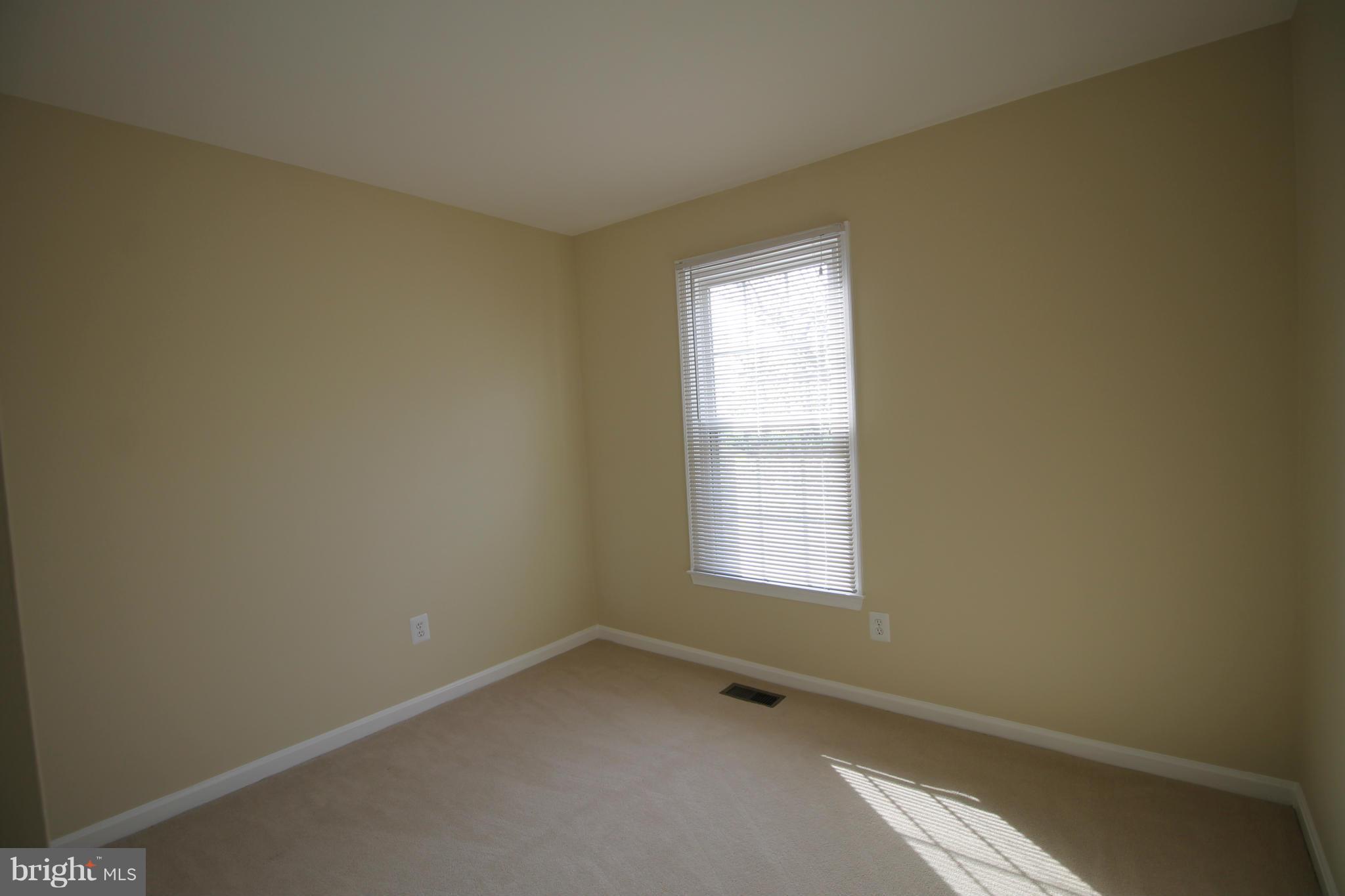 BLUEMONT - Residential Lease