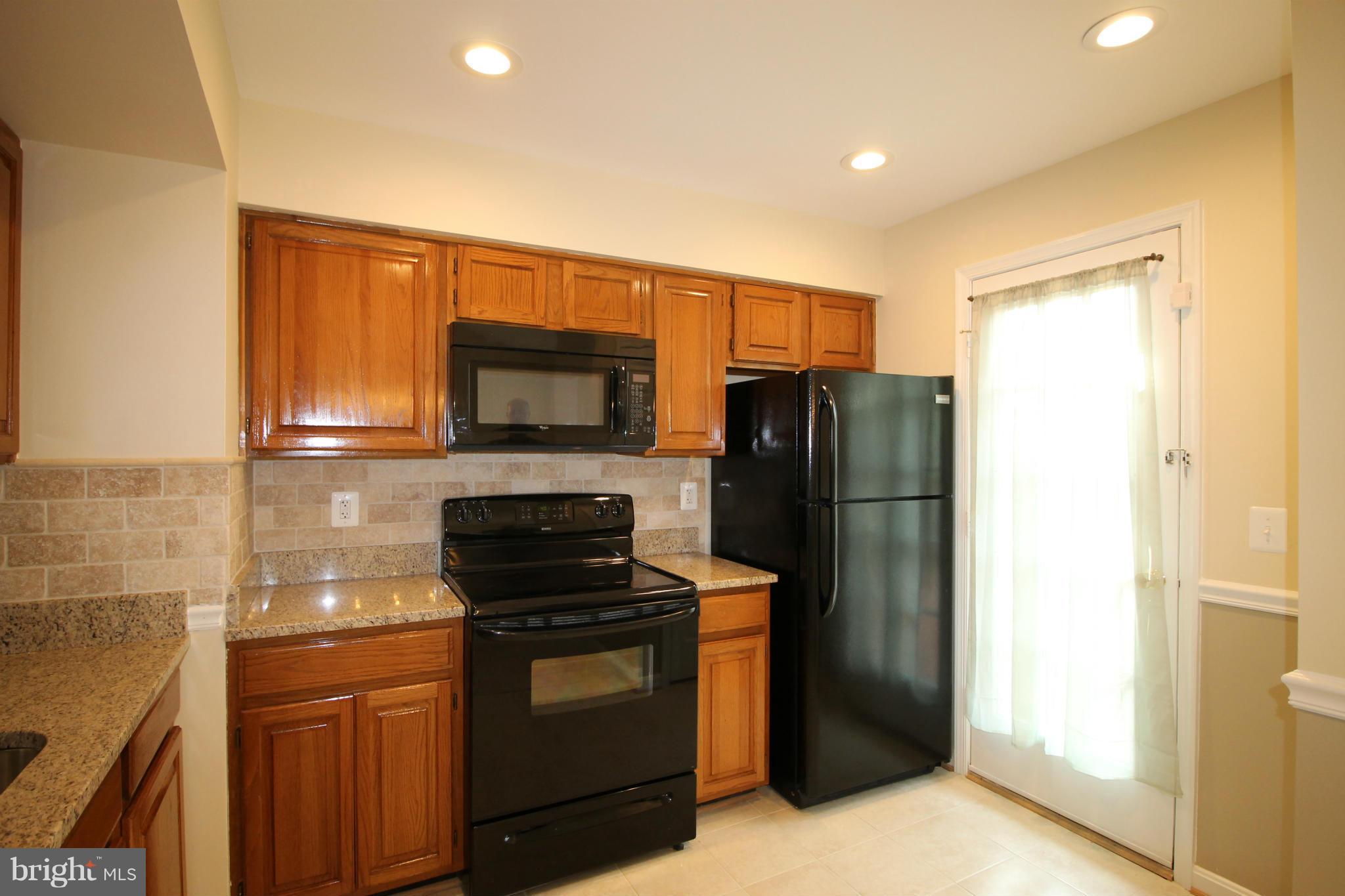 BLUEMONT - Residential Lease