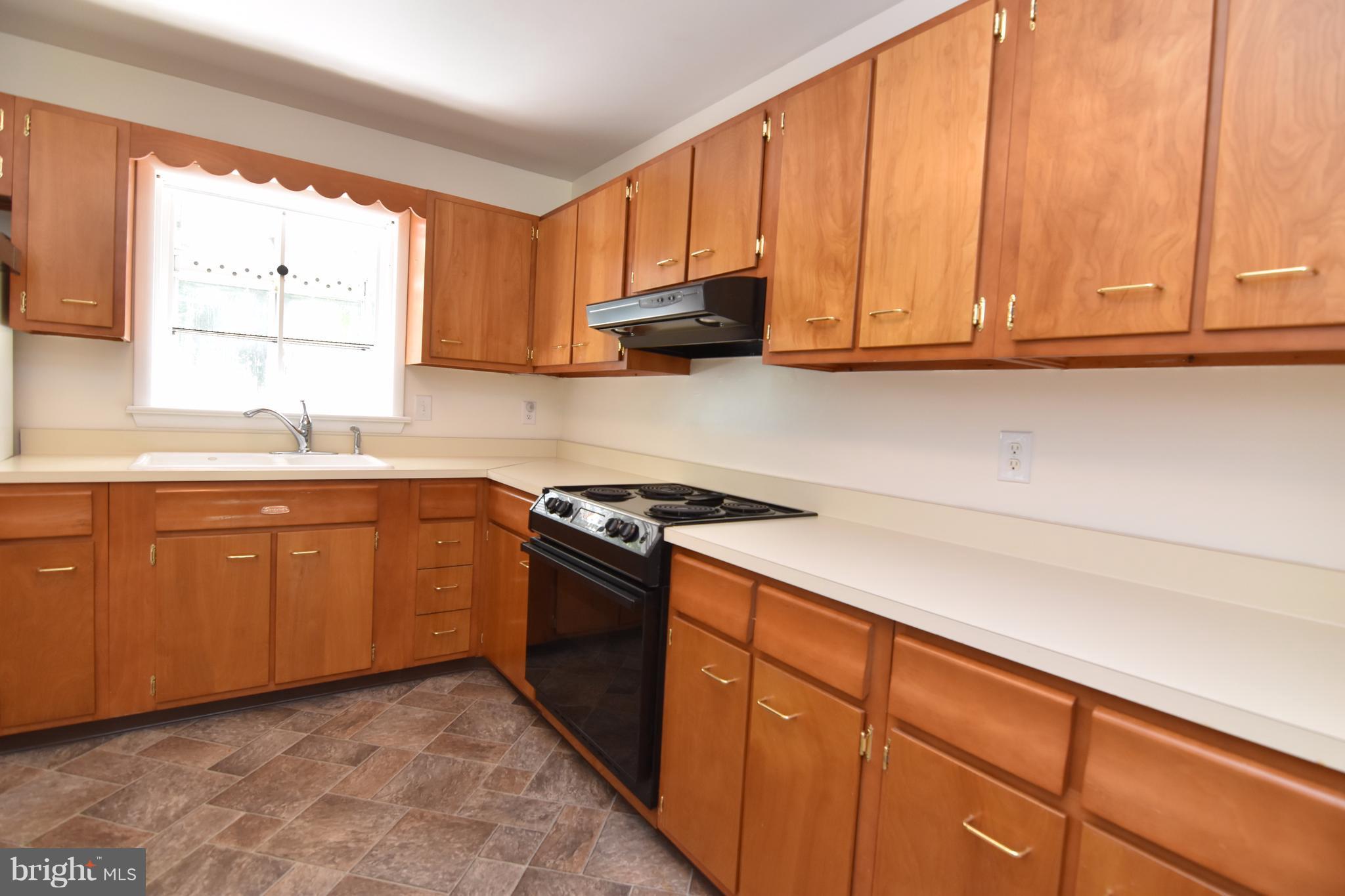 KINGSTON - Residential