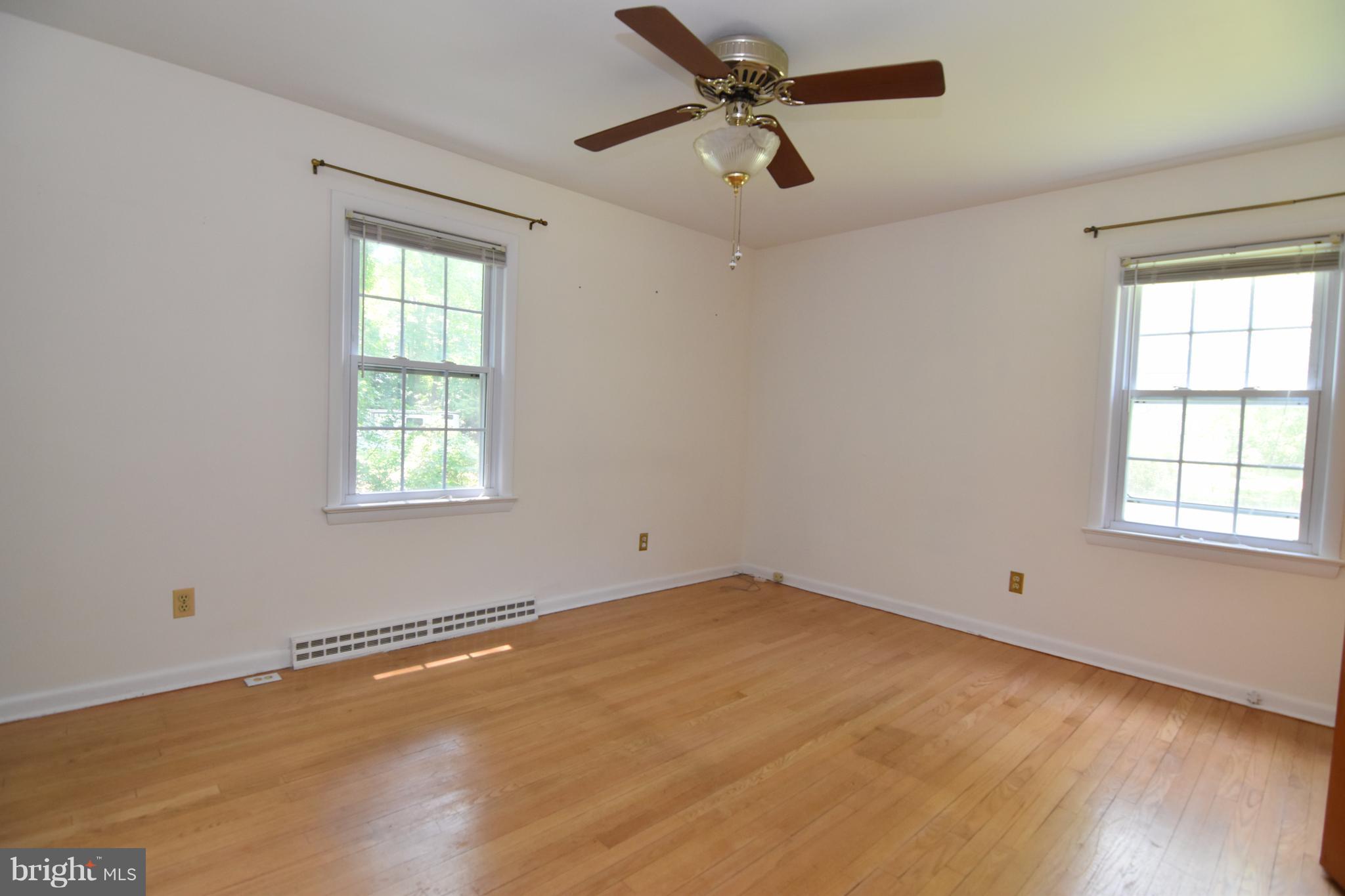 KINGSTON - Residential