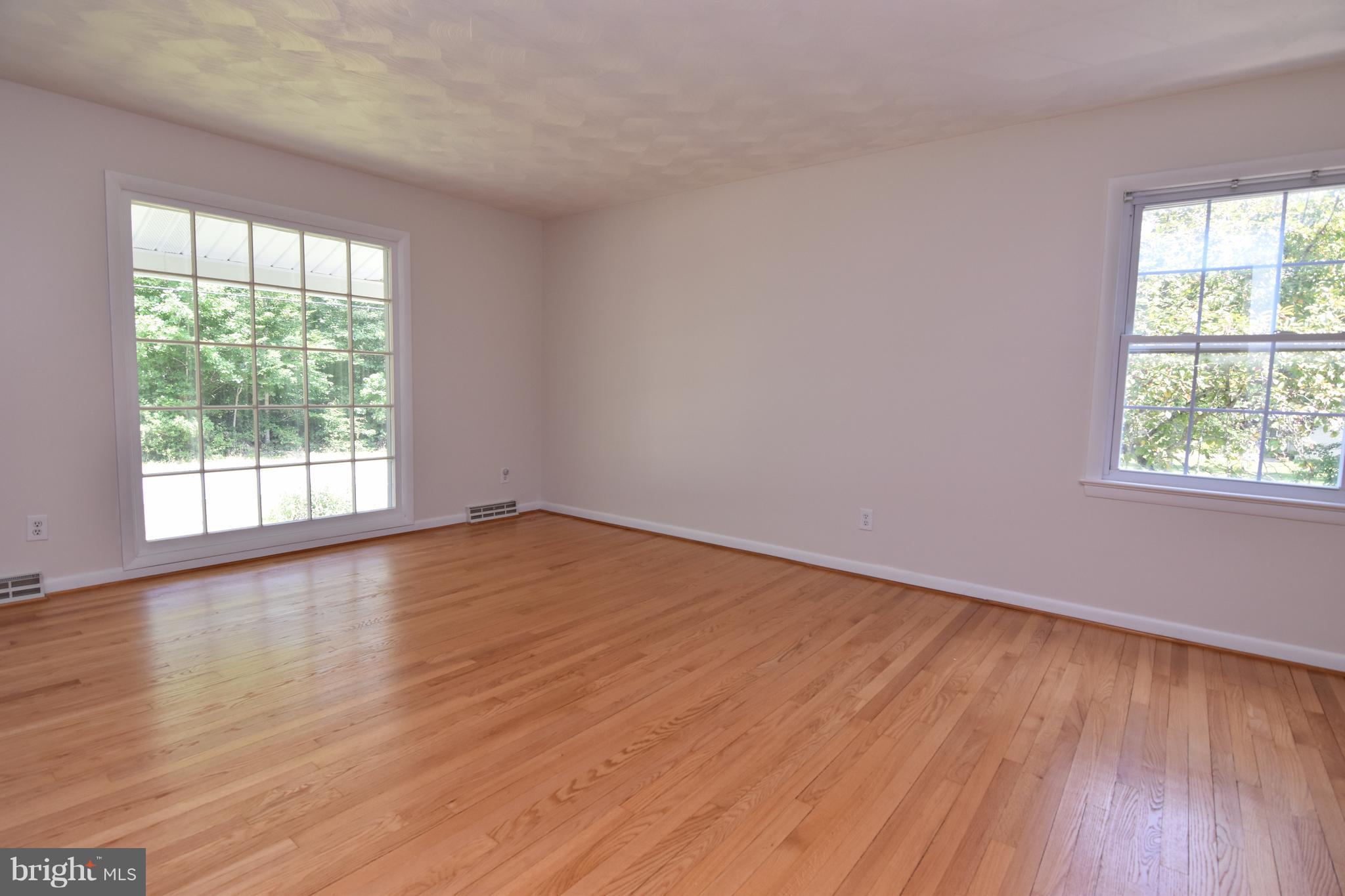 KINGSTON - Residential