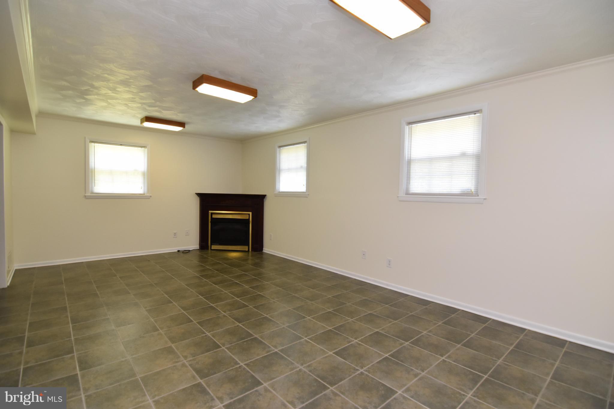 KINGSTON - Residential