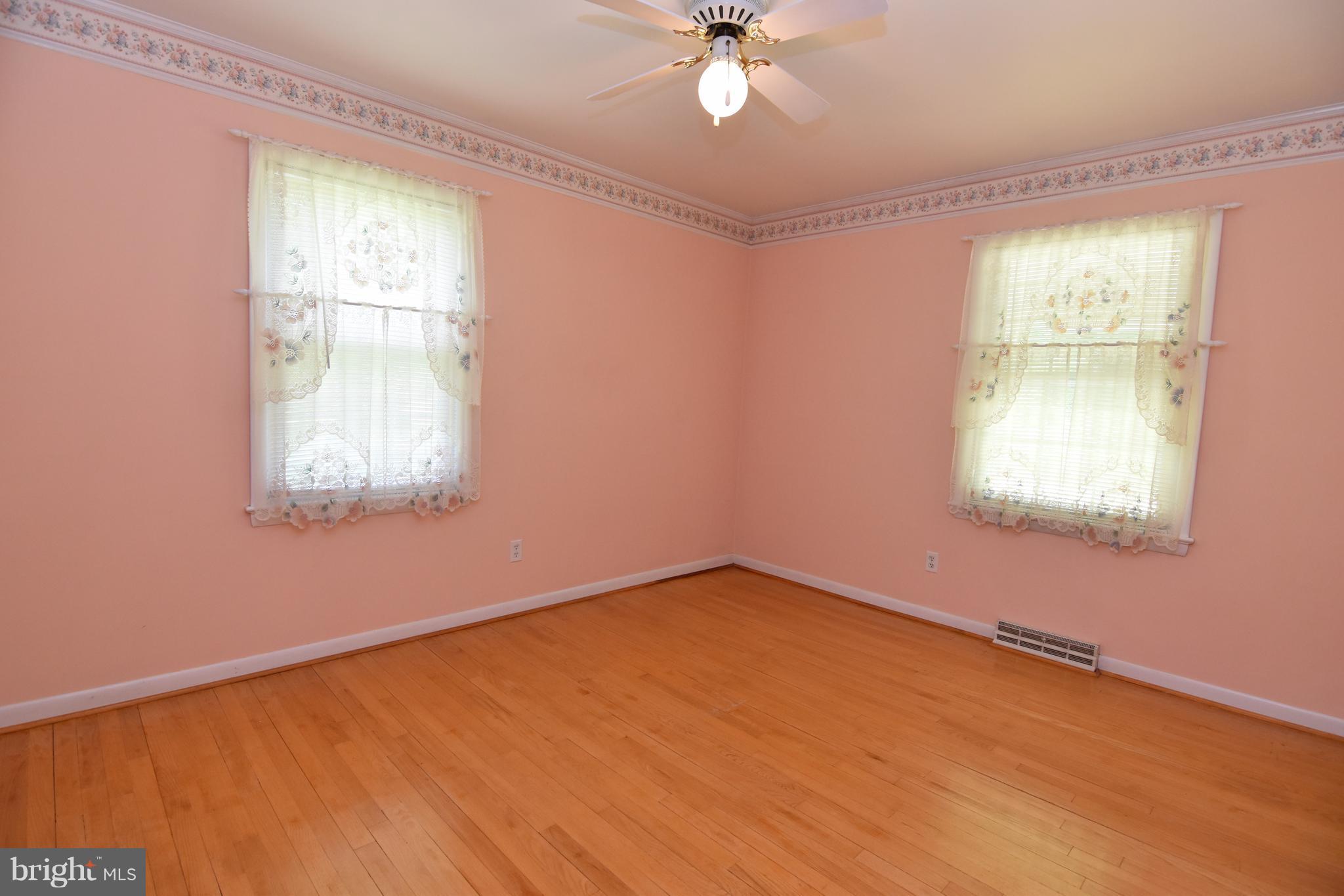 KINGSTON - Residential