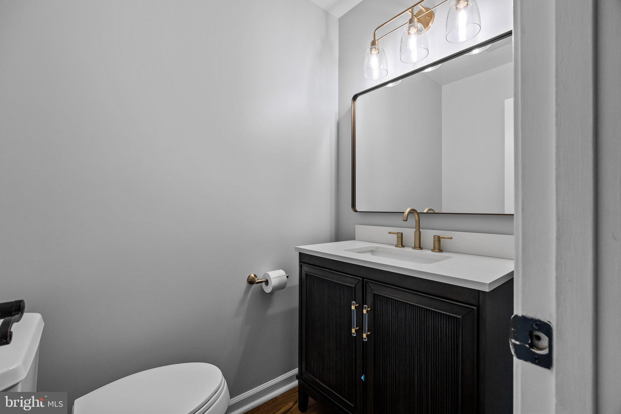 MIRROR LAKE FARMS - Residential