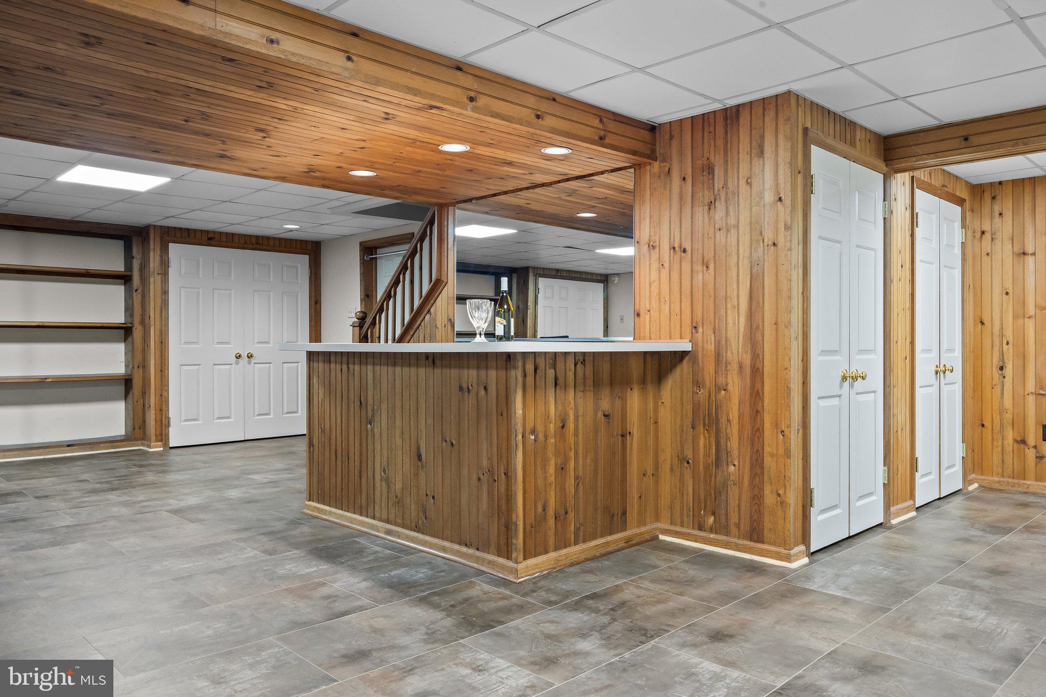 MIRROR LAKE FARMS - Residential