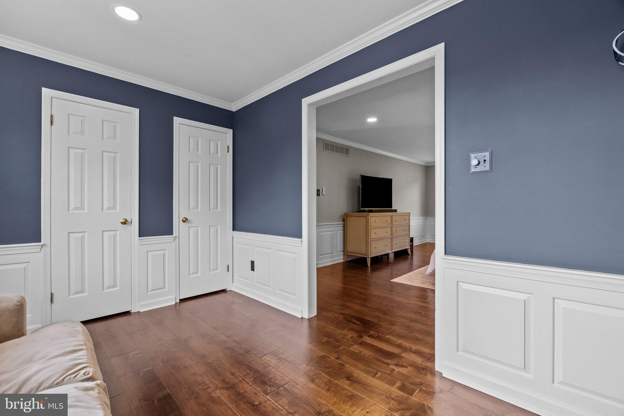 MIRROR LAKE FARMS - Residential