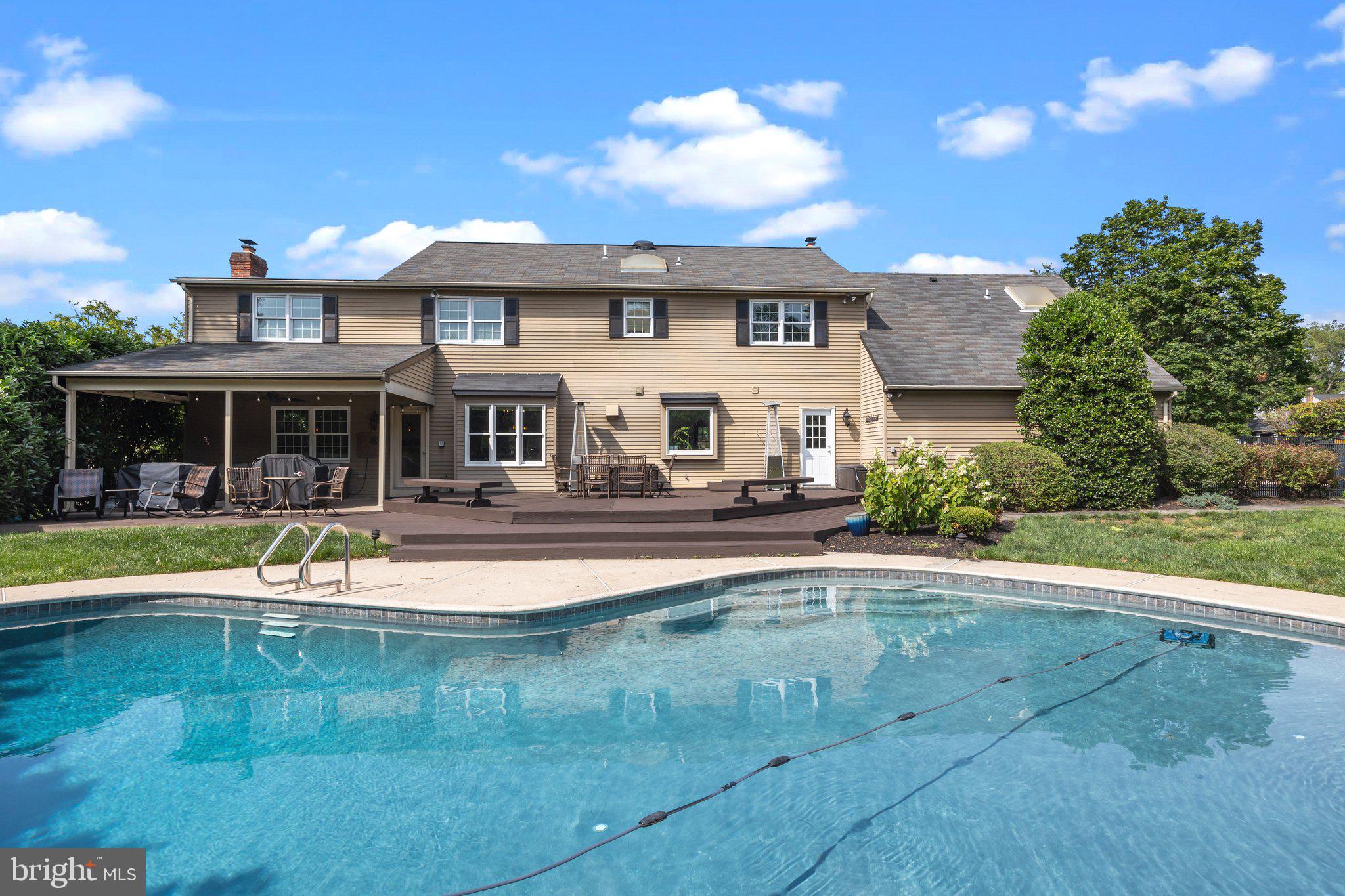 MIRROR LAKE FARMS - Residential