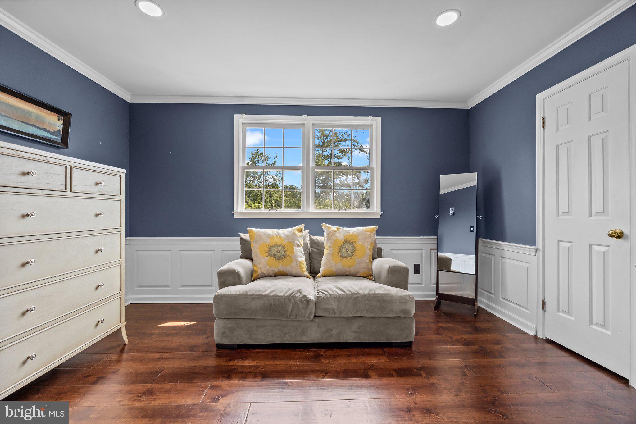 MIRROR LAKE FARMS - Residential