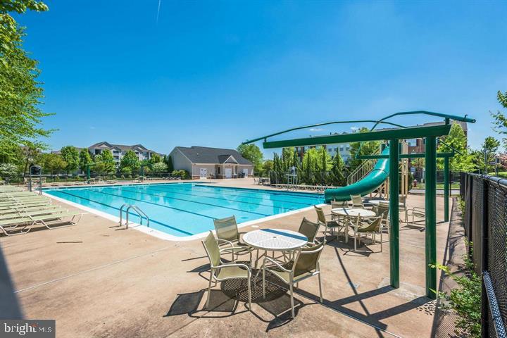 ASHBROOK VILLAGE - Residential Lease