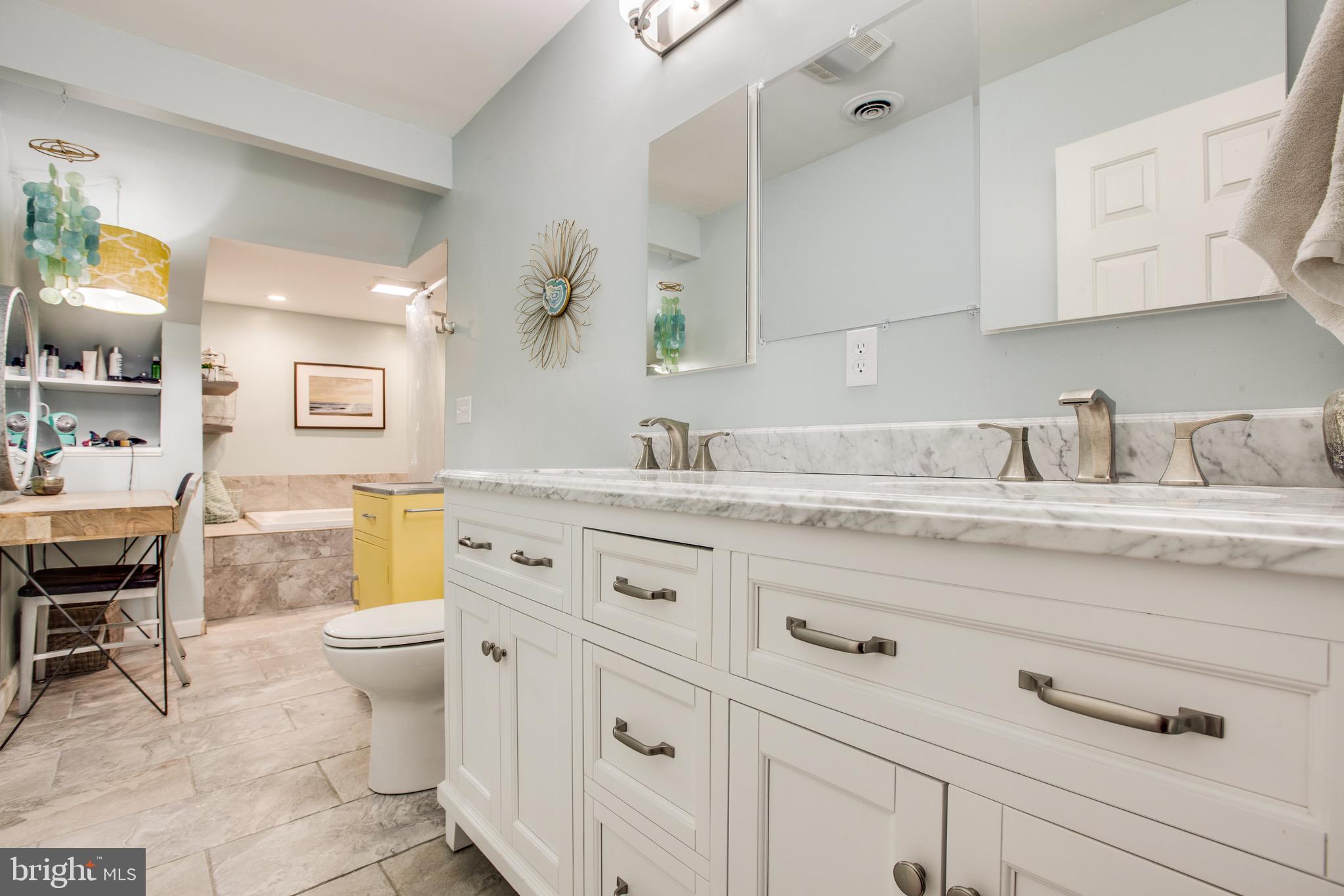 STONEWALL ESTATES - Residential