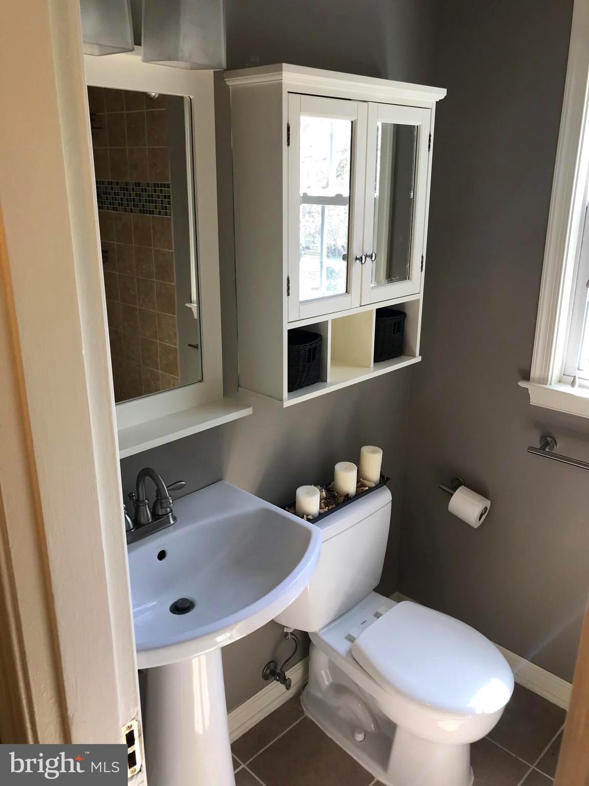 ARLINGTON VILLAGE - Residential Lease