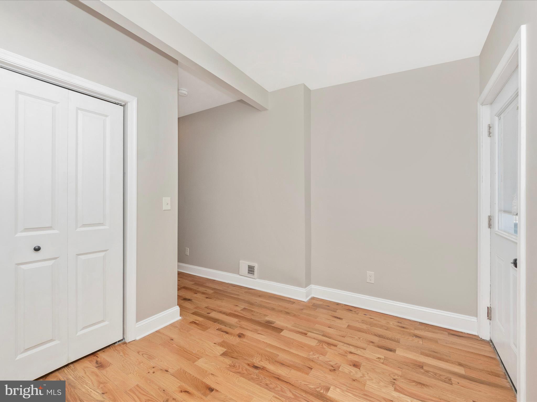 BROADWAY EAST - Residential