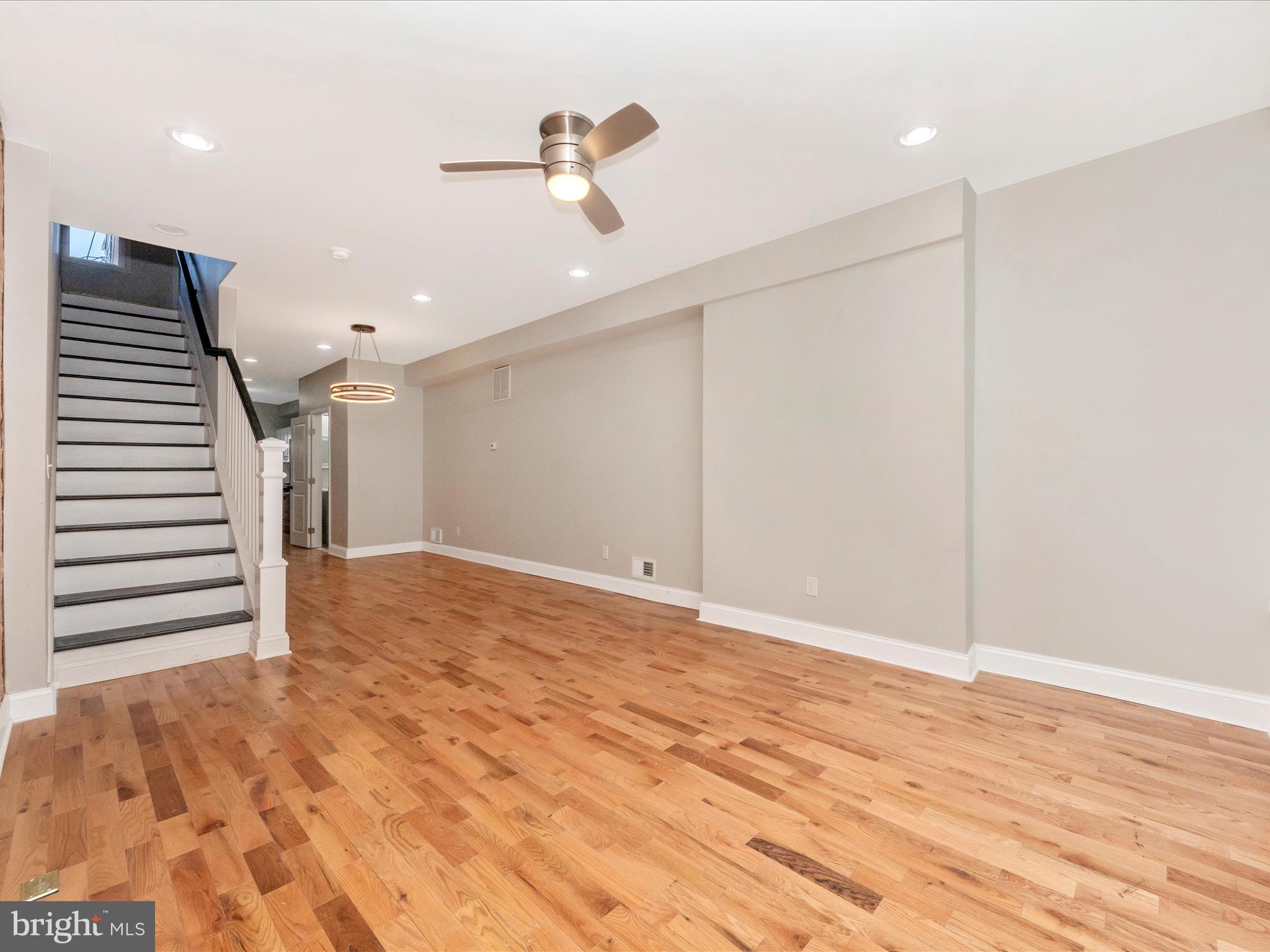 BROADWAY EAST - Residential