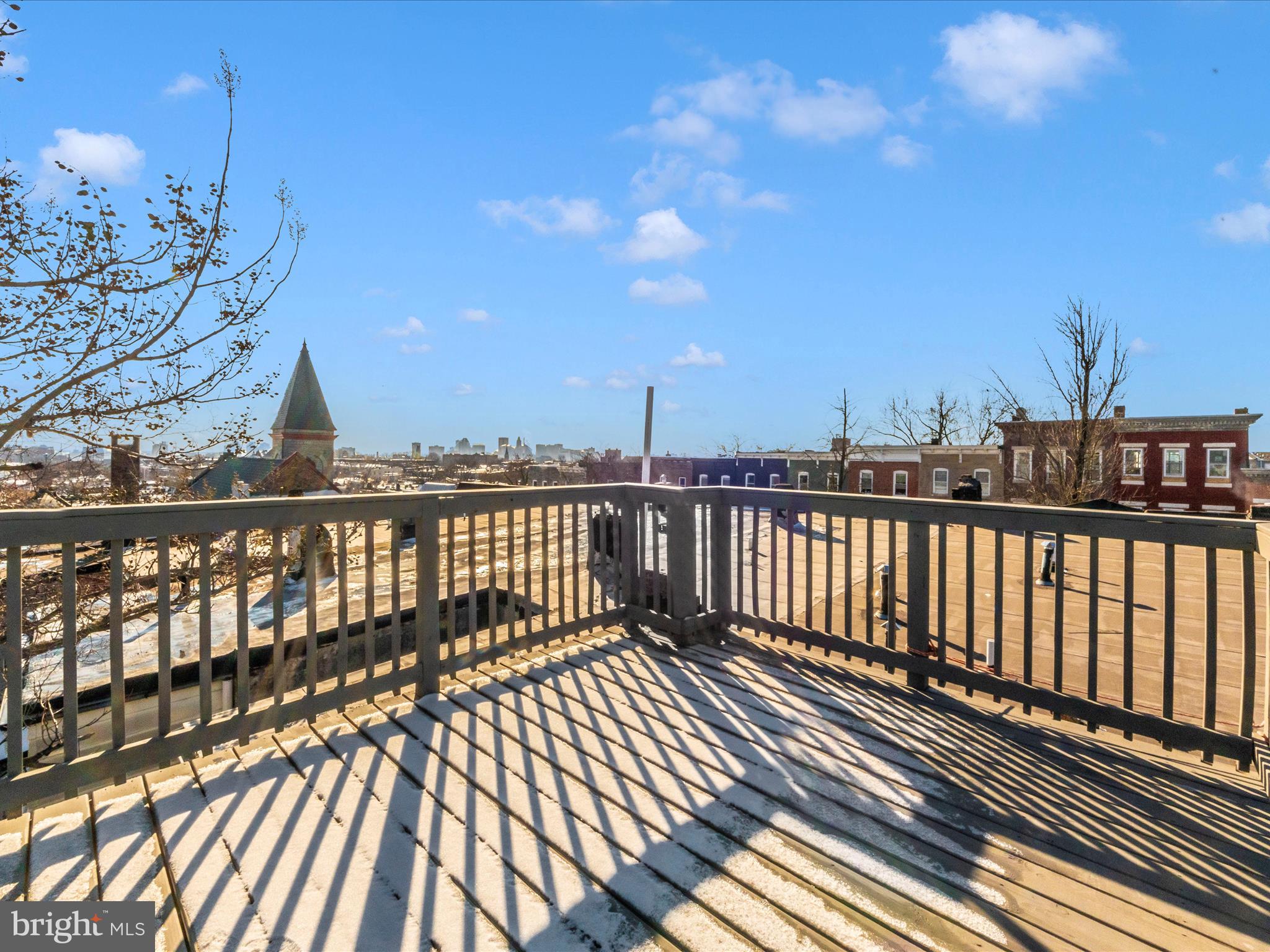 BROADWAY EAST - Residential