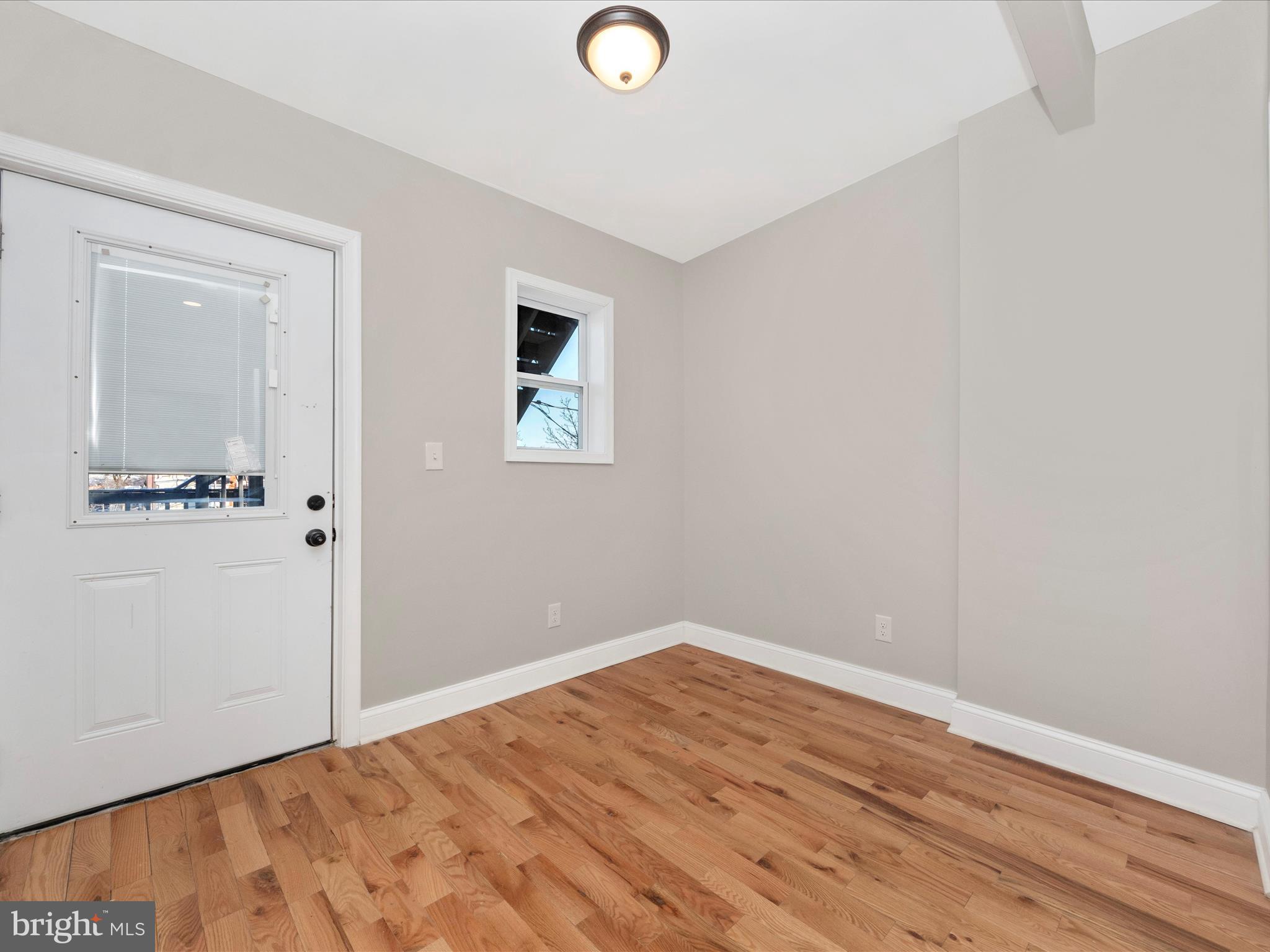 BROADWAY EAST - Residential
