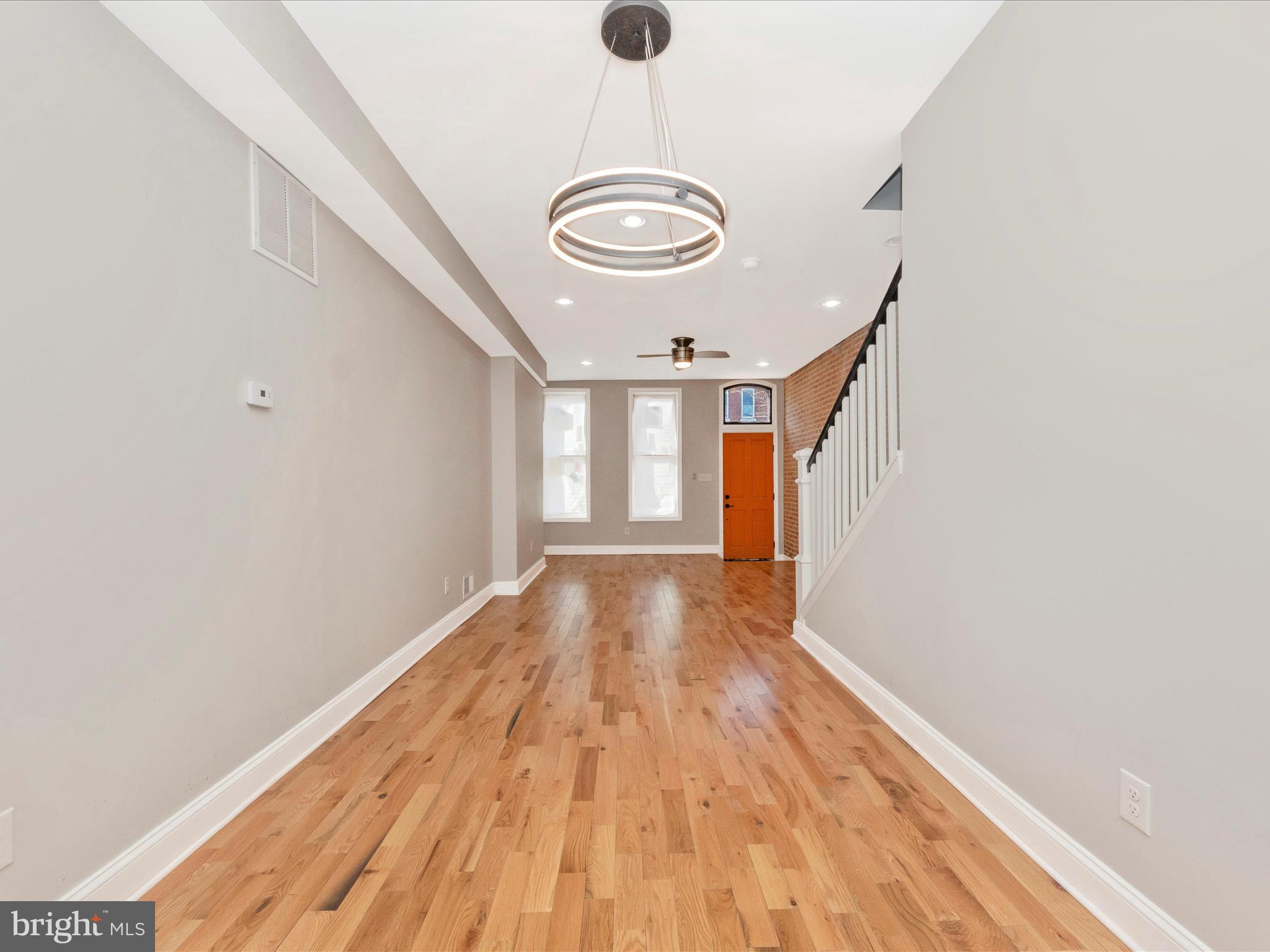 BROADWAY EAST - Residential