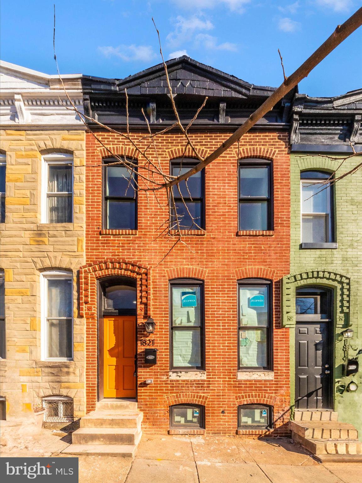 BROADWAY EAST - Residential