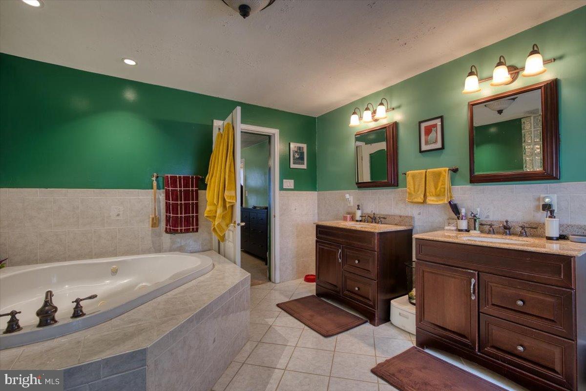 RIVIERA AT CONCORD - Residential