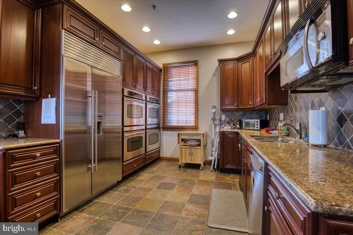 RIVIERA AT CONCORD - Residential