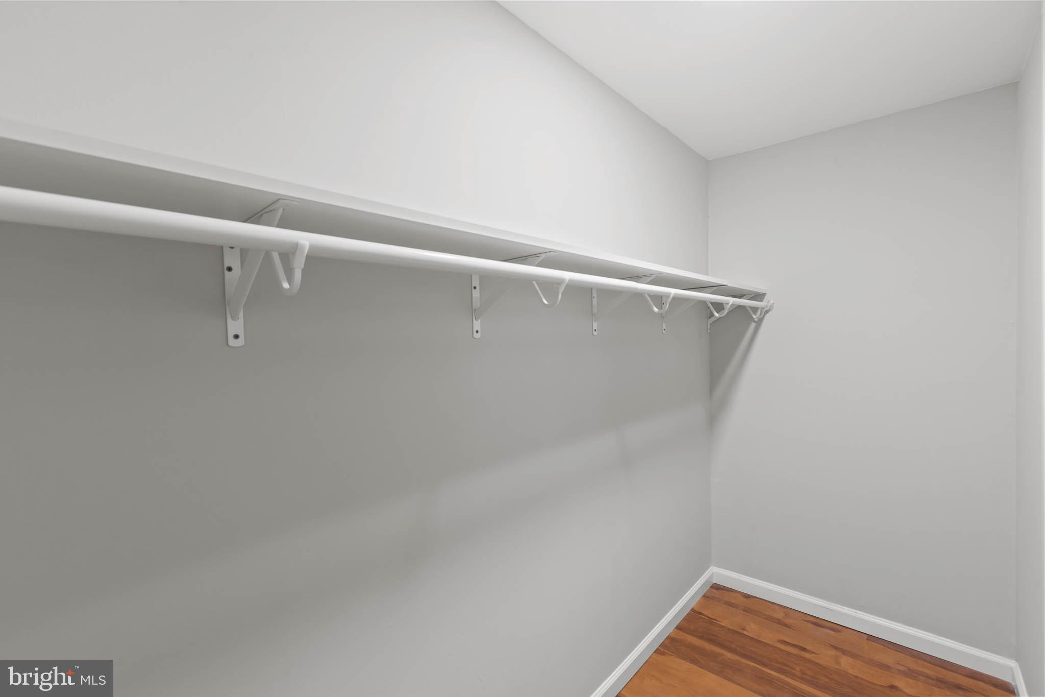 GRAND BEL MANOR - Residential