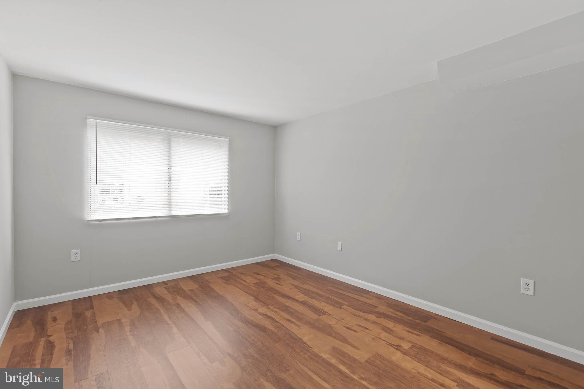 GRAND BEL MANOR - Residential