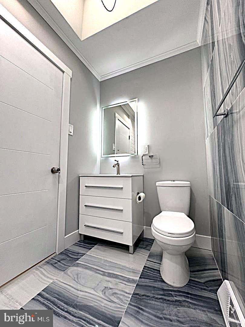 ROXBOROUGH - Residential