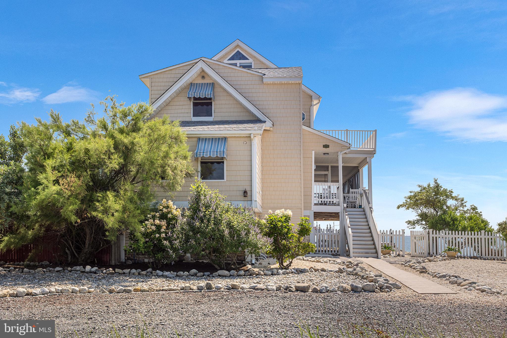 379 BAYSHORE DRIVE