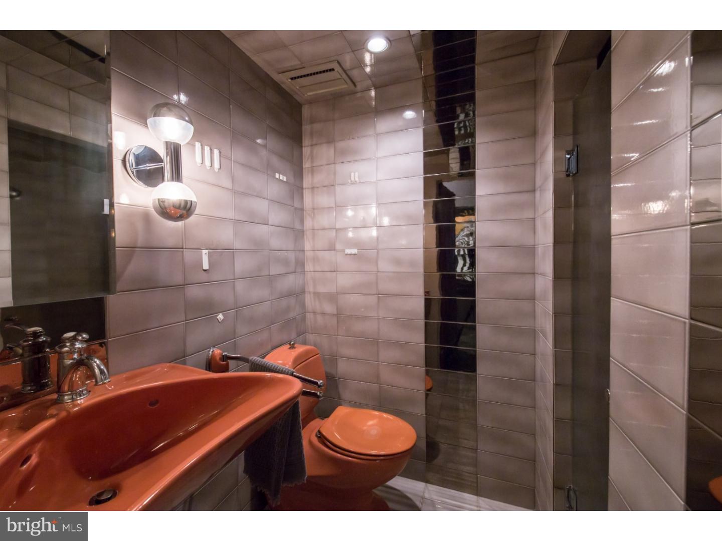 SOCIETY HILL - Residential