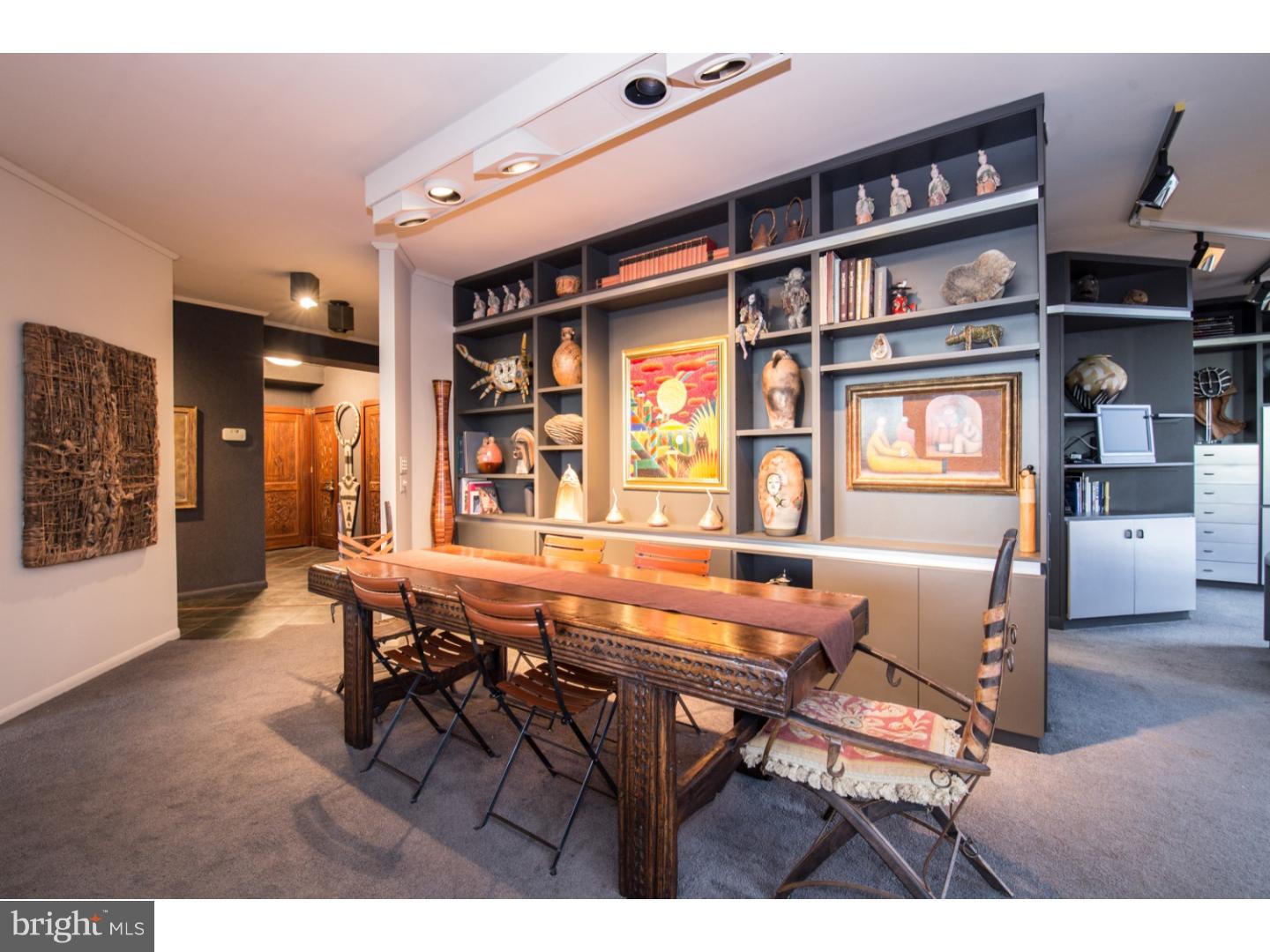 SOCIETY HILL - Residential