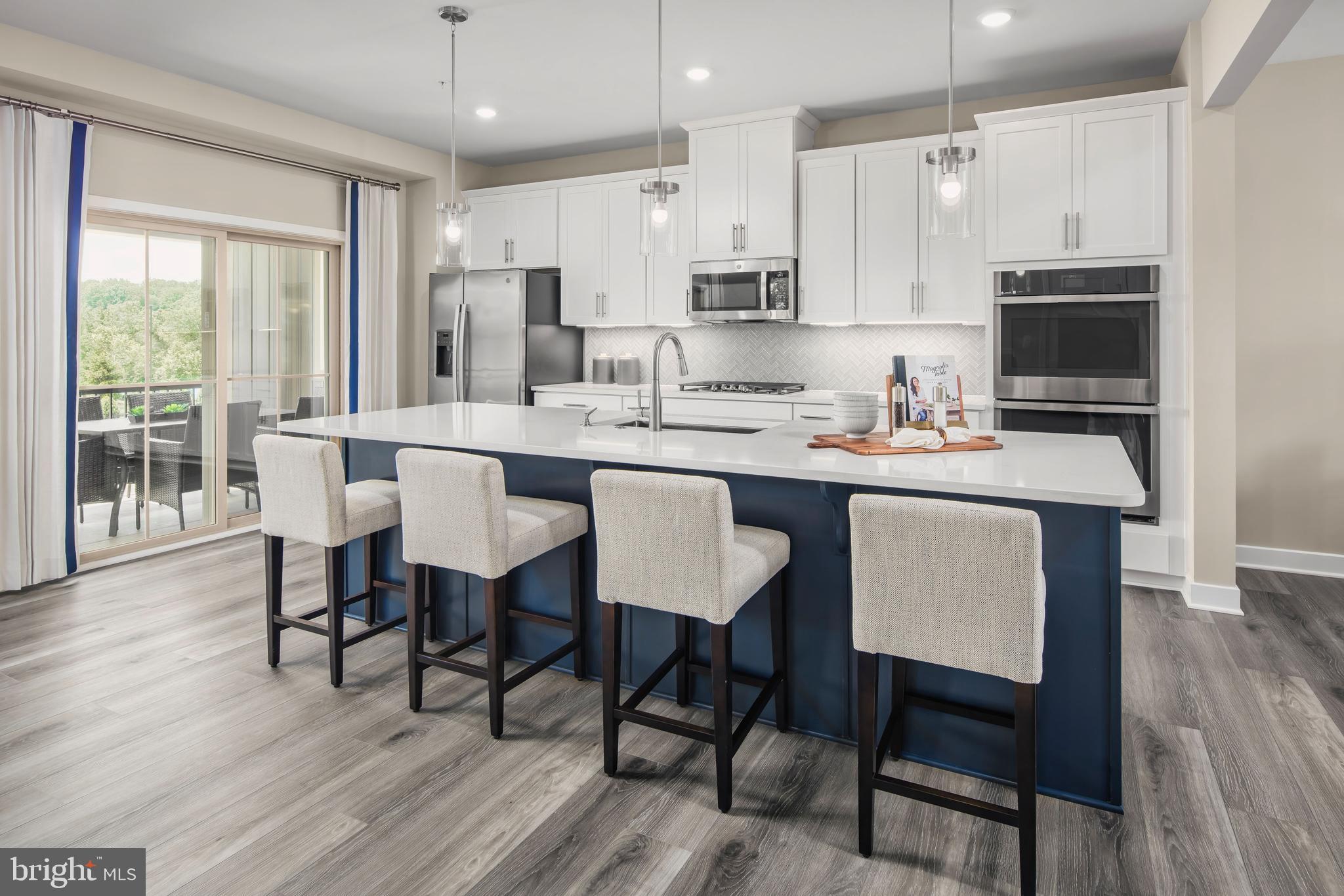 TURF VALLEY - Residential