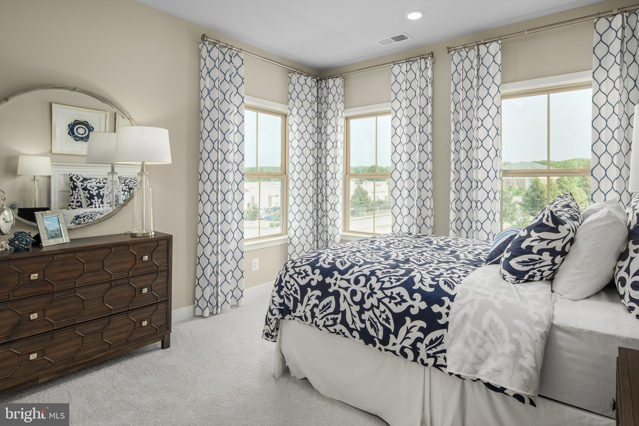 TURF VALLEY - Residential