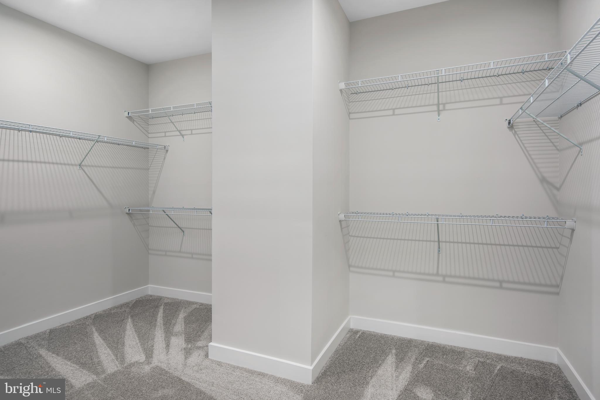 TURF VALLEY - Residential