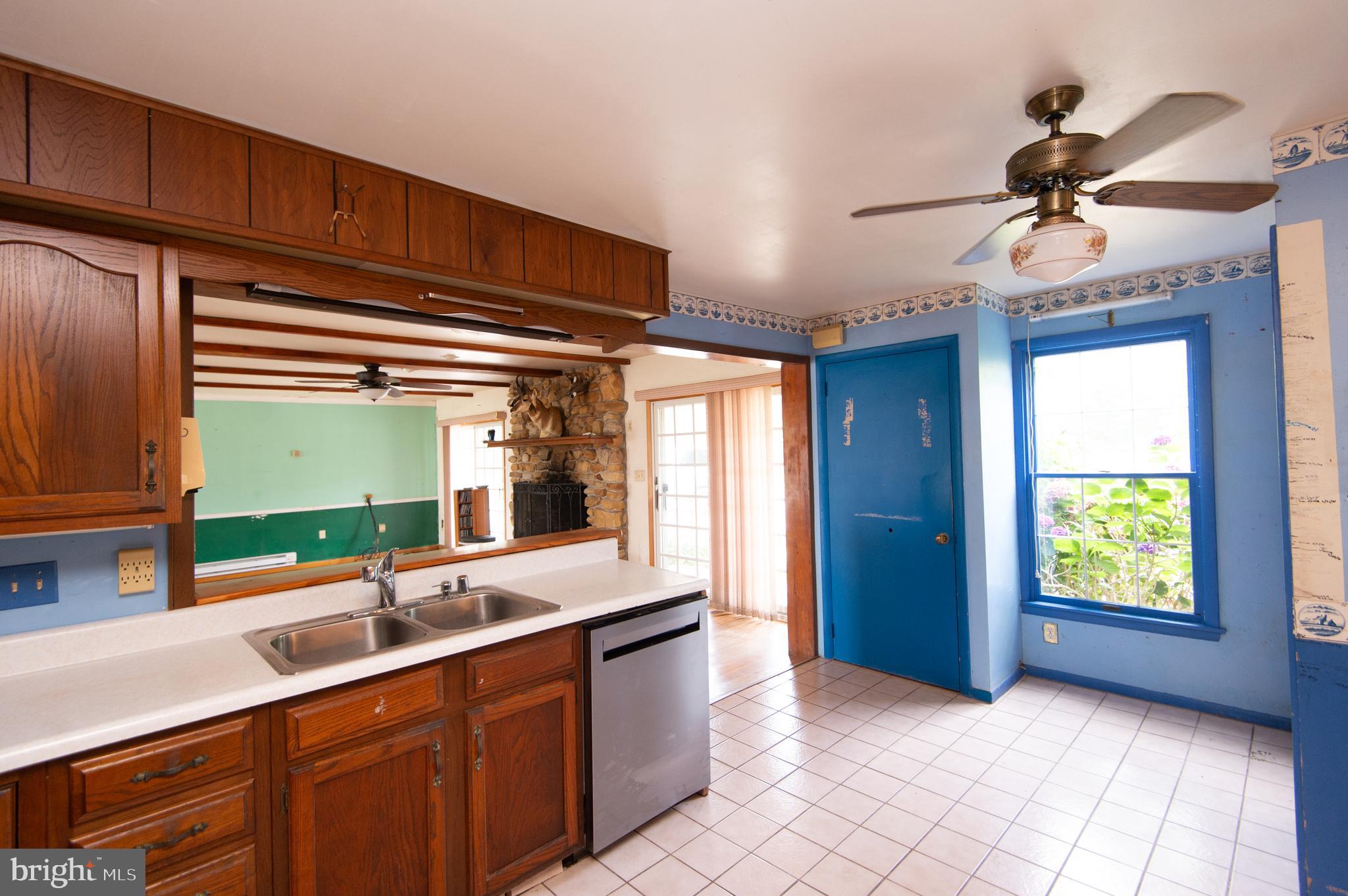 NECK DISTRICT/HUDSON - Residential