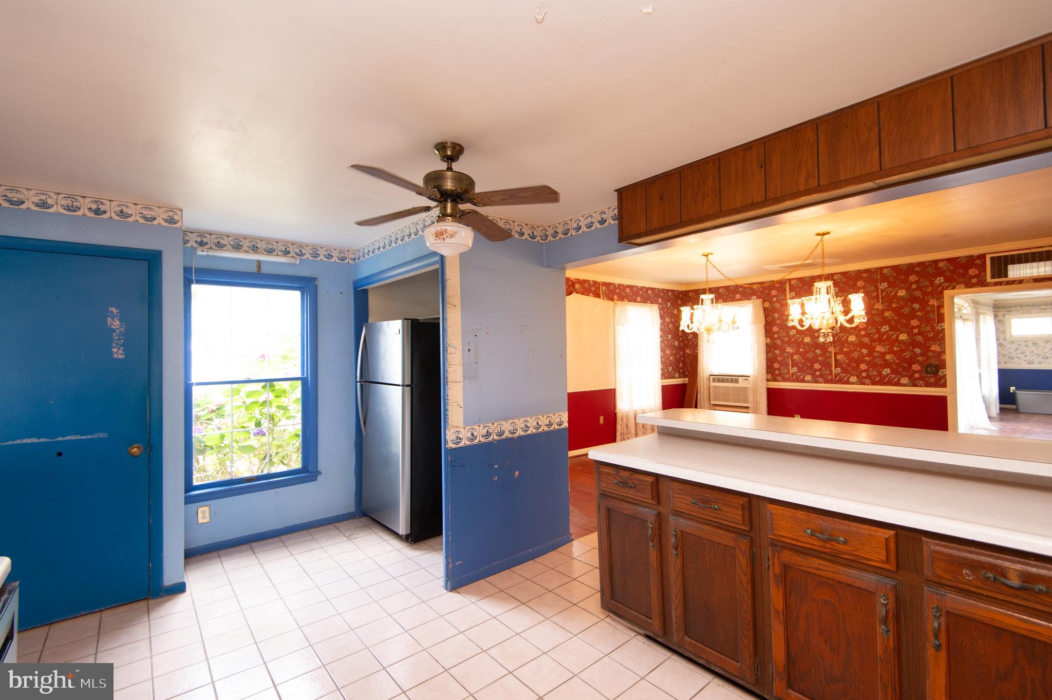 NECK DISTRICT/HUDSON - Residential