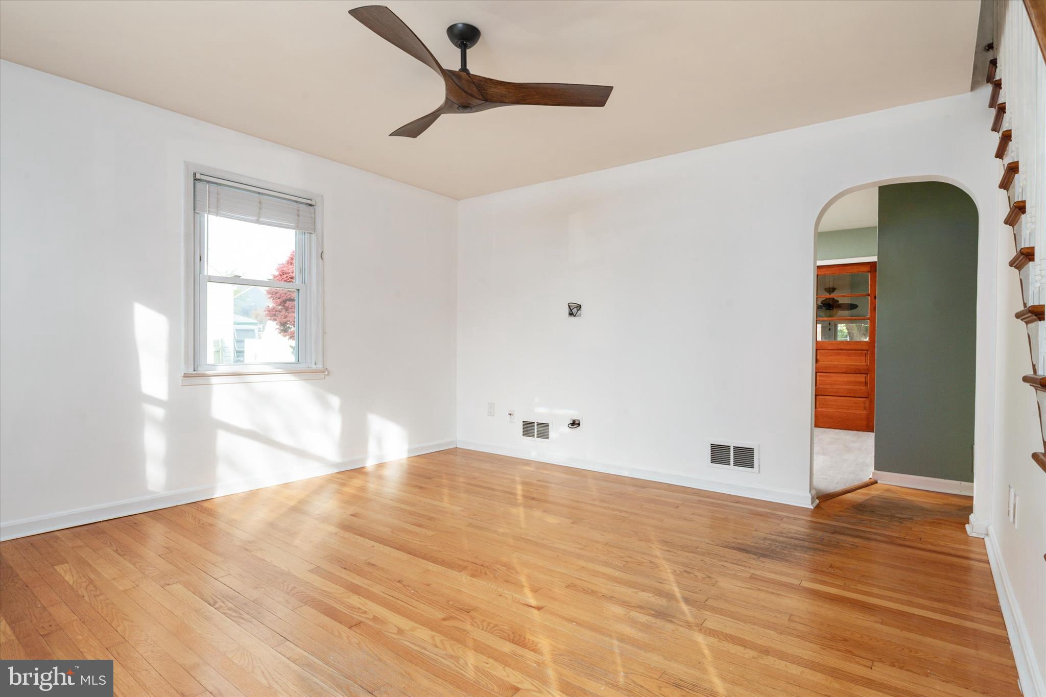 RIVIERA BEACH - Residential