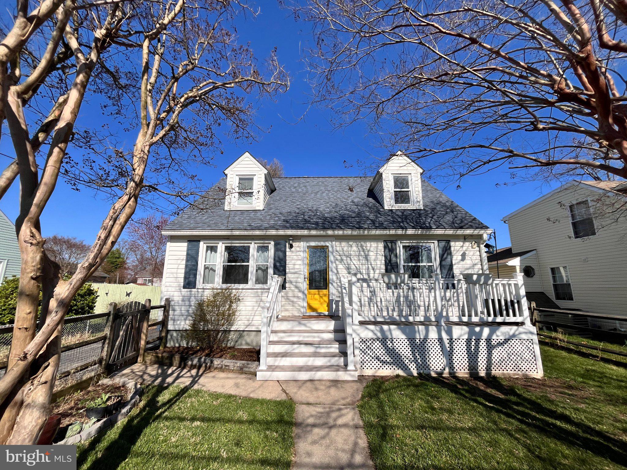 RIVIERA BEACH - Residential