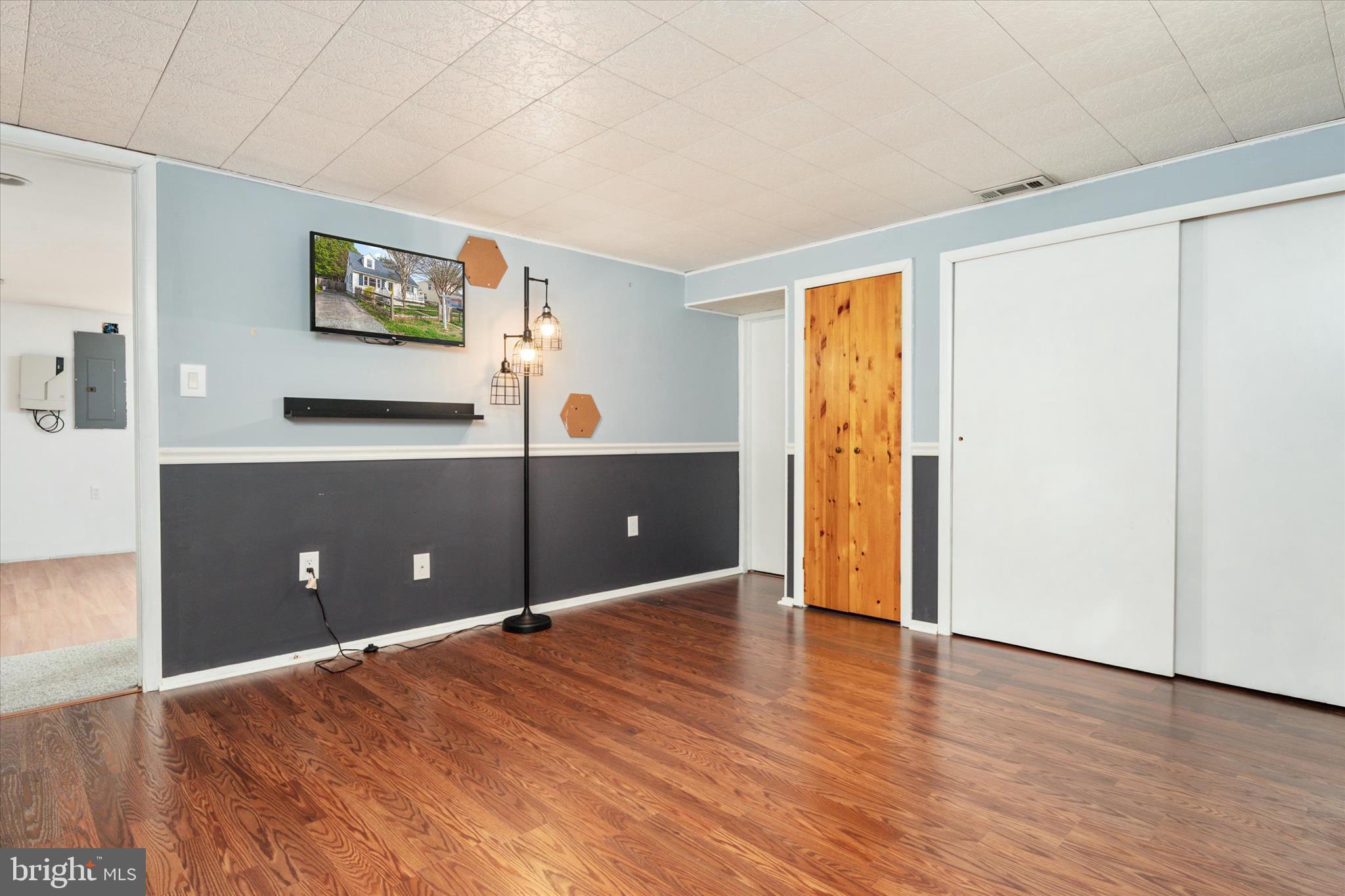 RIVIERA BEACH - Residential