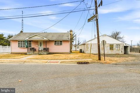 Photo of 4 Easlick Avenue, LUMBERTON, NJ 08048 (MLS # NJBL2104162)